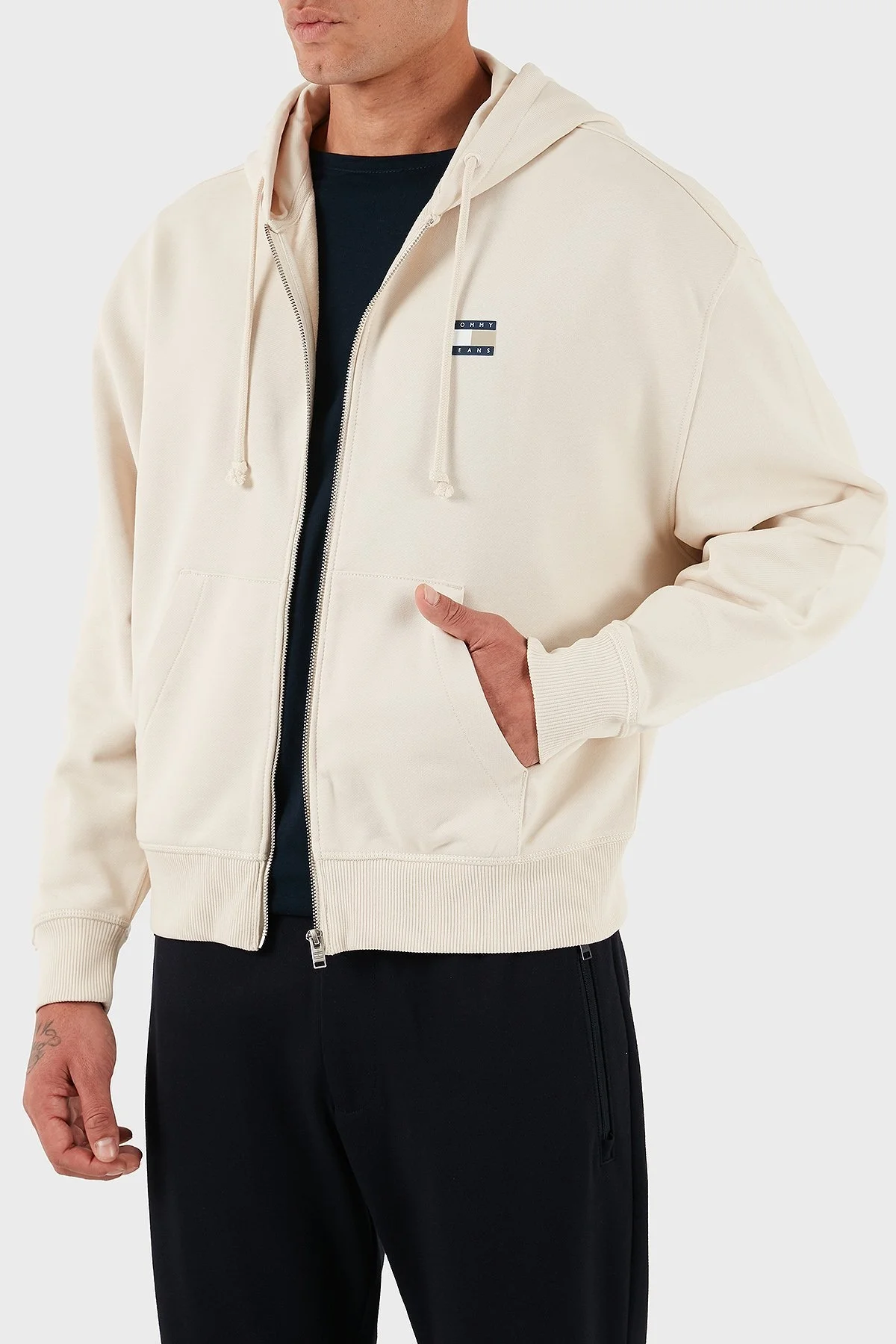 Tommy Jeans Pamuklu Comfort Fit Kapüşonlu Fermuarlı Logolu Erkek Sweat DM0DM21626 ACH KREM - 3