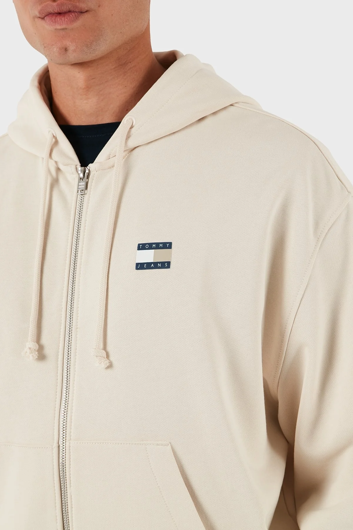 Tommy Jeans Pamuklu Comfort Fit Kapüşonlu Fermuarlı Logolu Erkek Sweat DM0DM21626 ACH KREM - 5