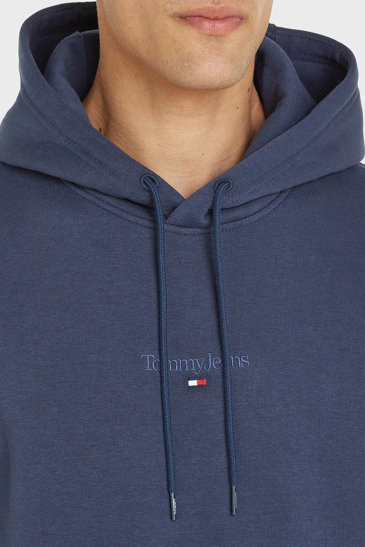 Tommy Jeans Pamuklu Kapüşonlu Regular Fit Erkek Sweat DM0DM16800 C87 LACİVERT - 2