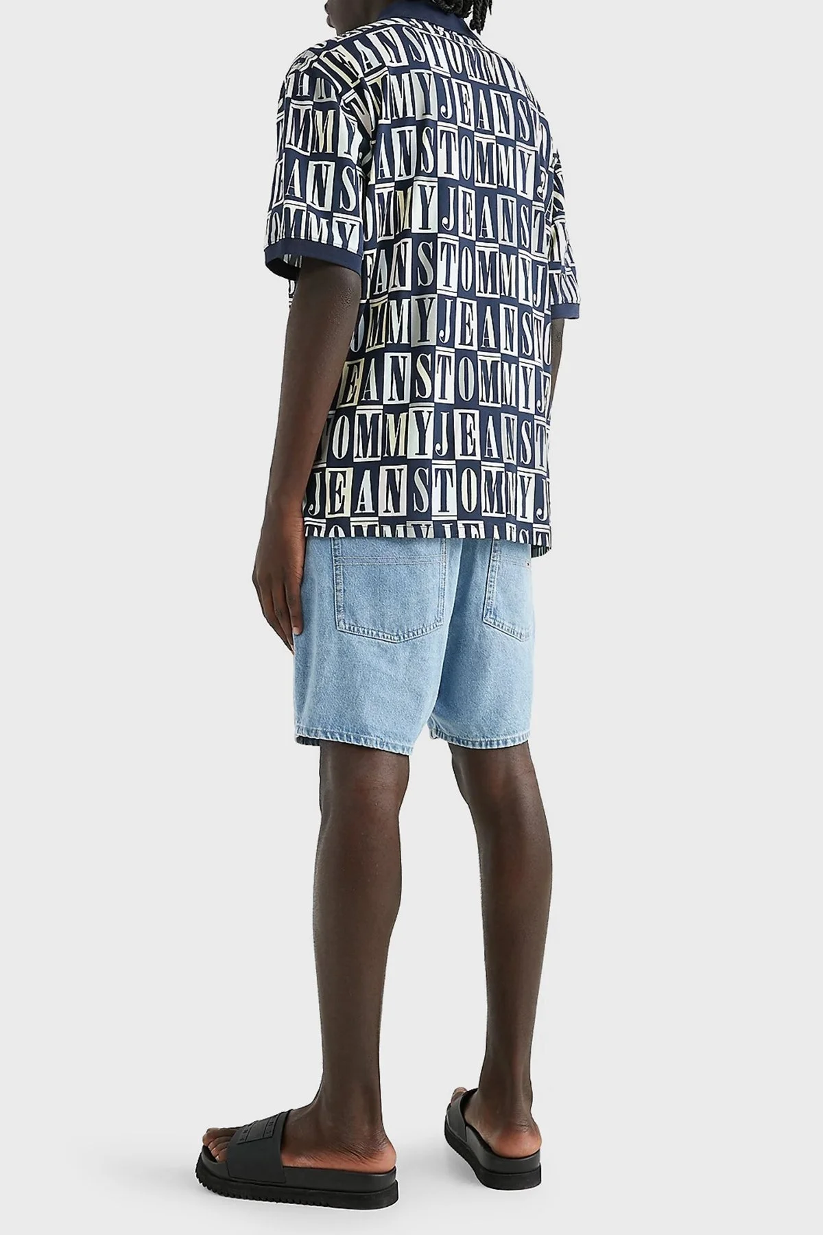 Tommy Jeans Pamuklu Oversize Fit Düğmeli Erkek Polo T Shirt DM0DM16299 DX2 LACİVERT - 4