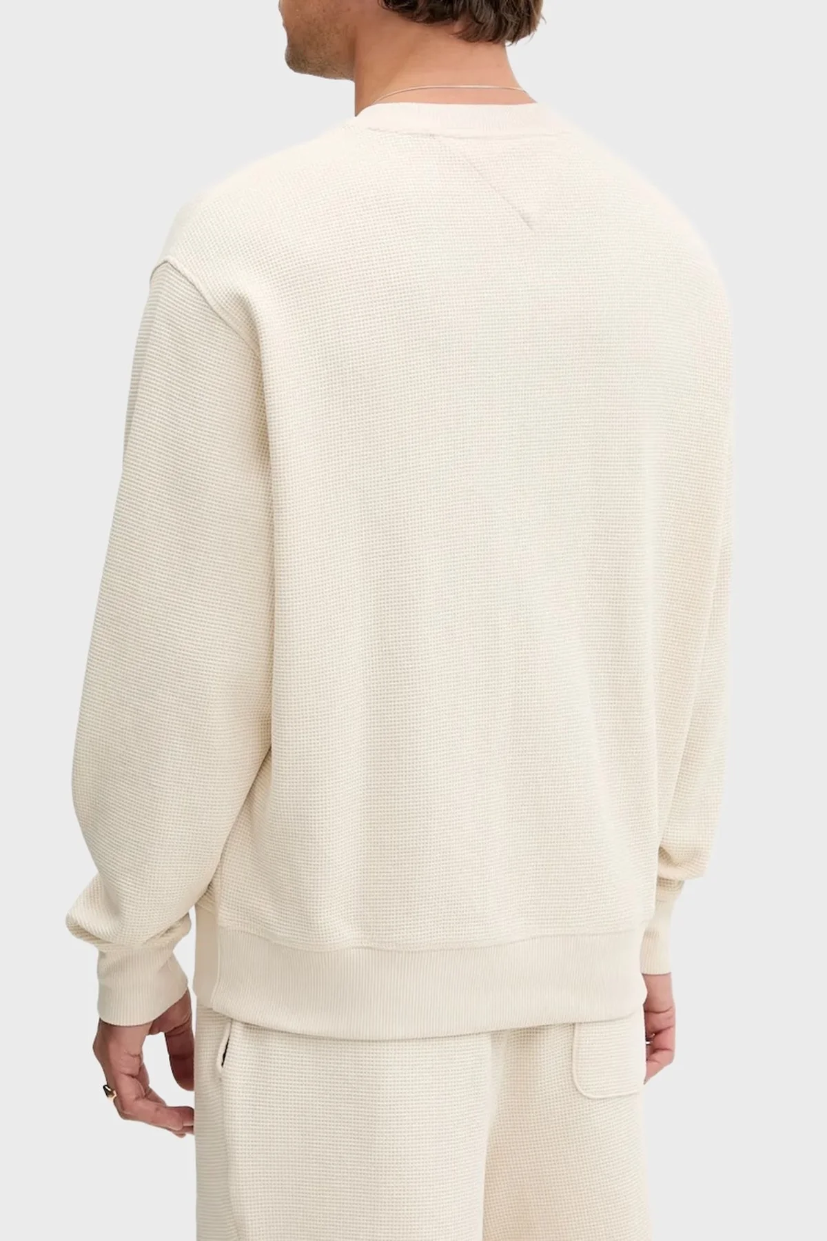 Tommy Jeans Pamuklu Regular Fit Bisiklet Yaka Erkek Sweat DM0DM21622 ACH KREM - 3