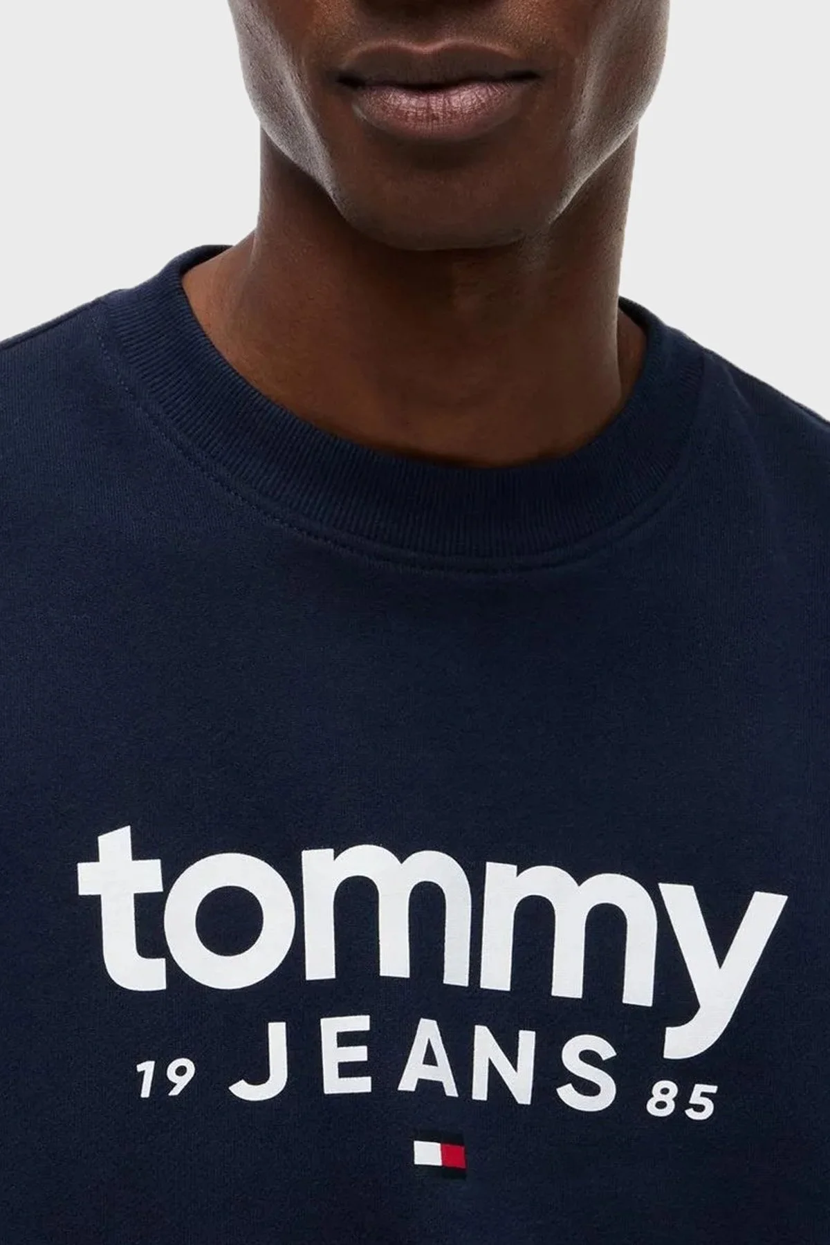 Tommy Jeans Pamuklu Regular Fit Bisiklet Yaka Erkek Sweat DM0DM23392 C1G Lacivert - 3