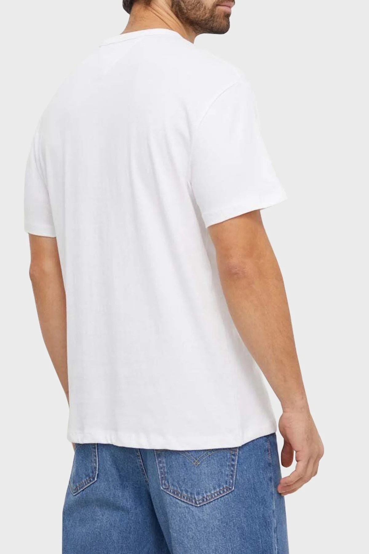 Tommy Jeans Pamuklu Regular Fit Bisiklet Yaka Erkek T Shirt DM0DM17995 YBR BEYAZ - 3