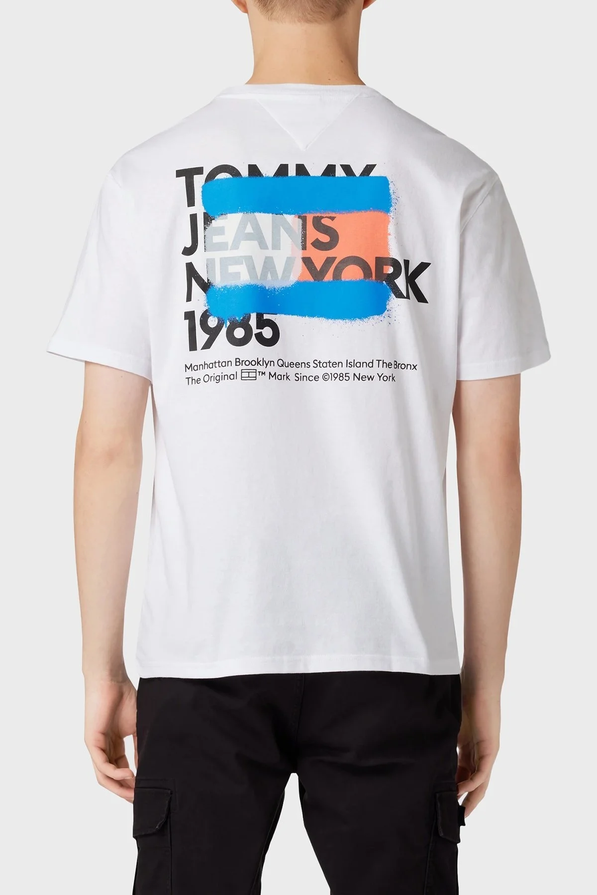 Tommy Jeans Pamuklu Regular Fit Bisiklet Yaka Erkek T Shirt DM0DM18271 YBR BEYAZ - 2