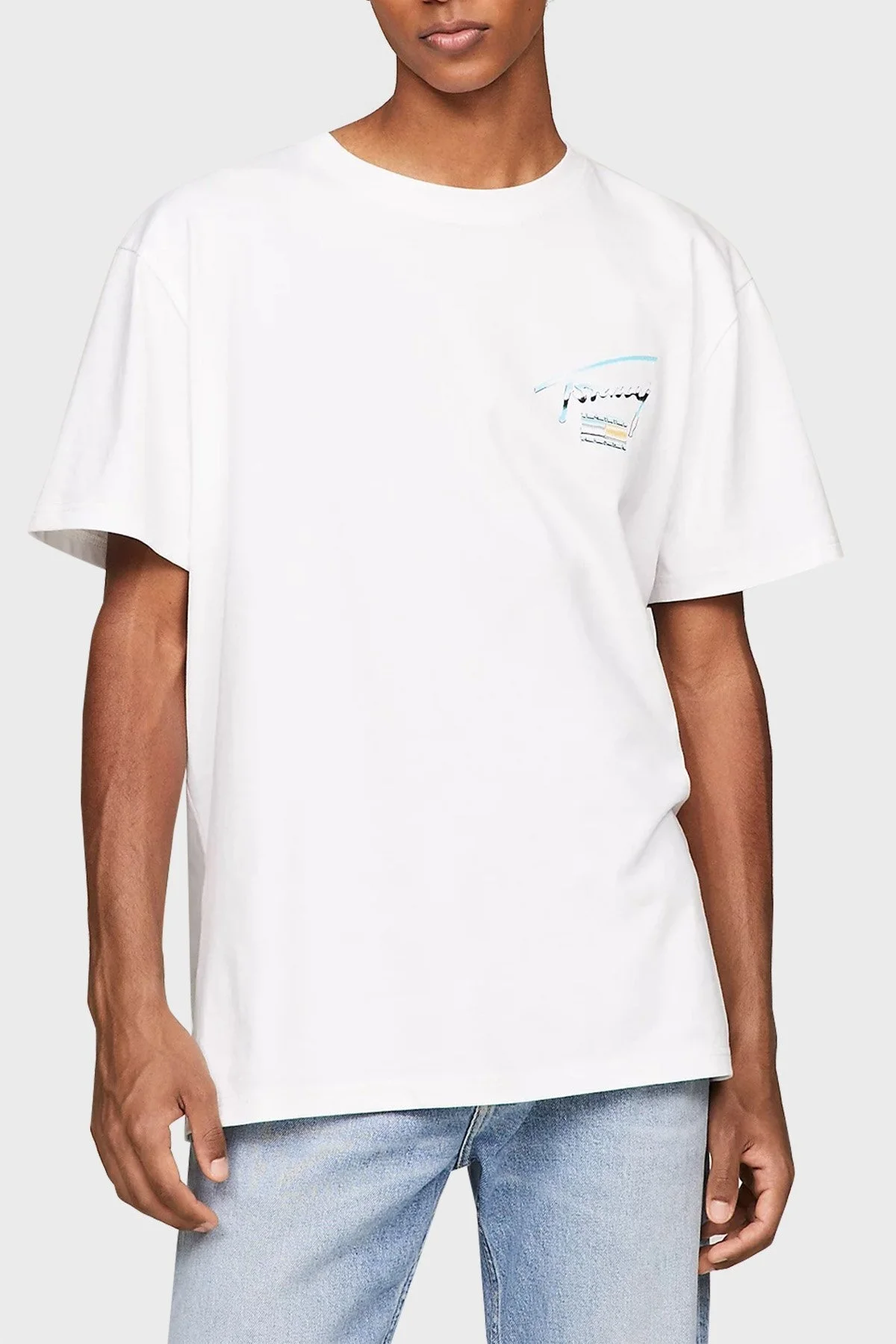 Tommy Jeans Pamuklu Regular Fit Bisiklet Yaka Erkek T Shirt DM0DM18283 YBR BEYAZ - 1