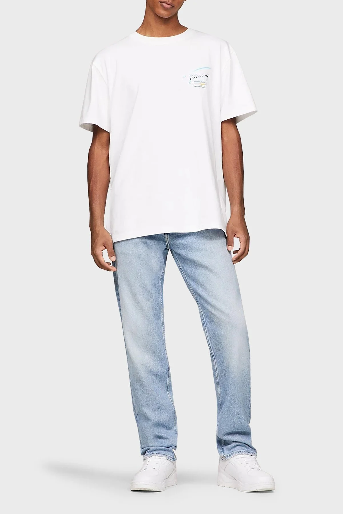Tommy Jeans Pamuklu Regular Fit Bisiklet Yaka Erkek T Shirt DM0DM18283 YBR BEYAZ - 2