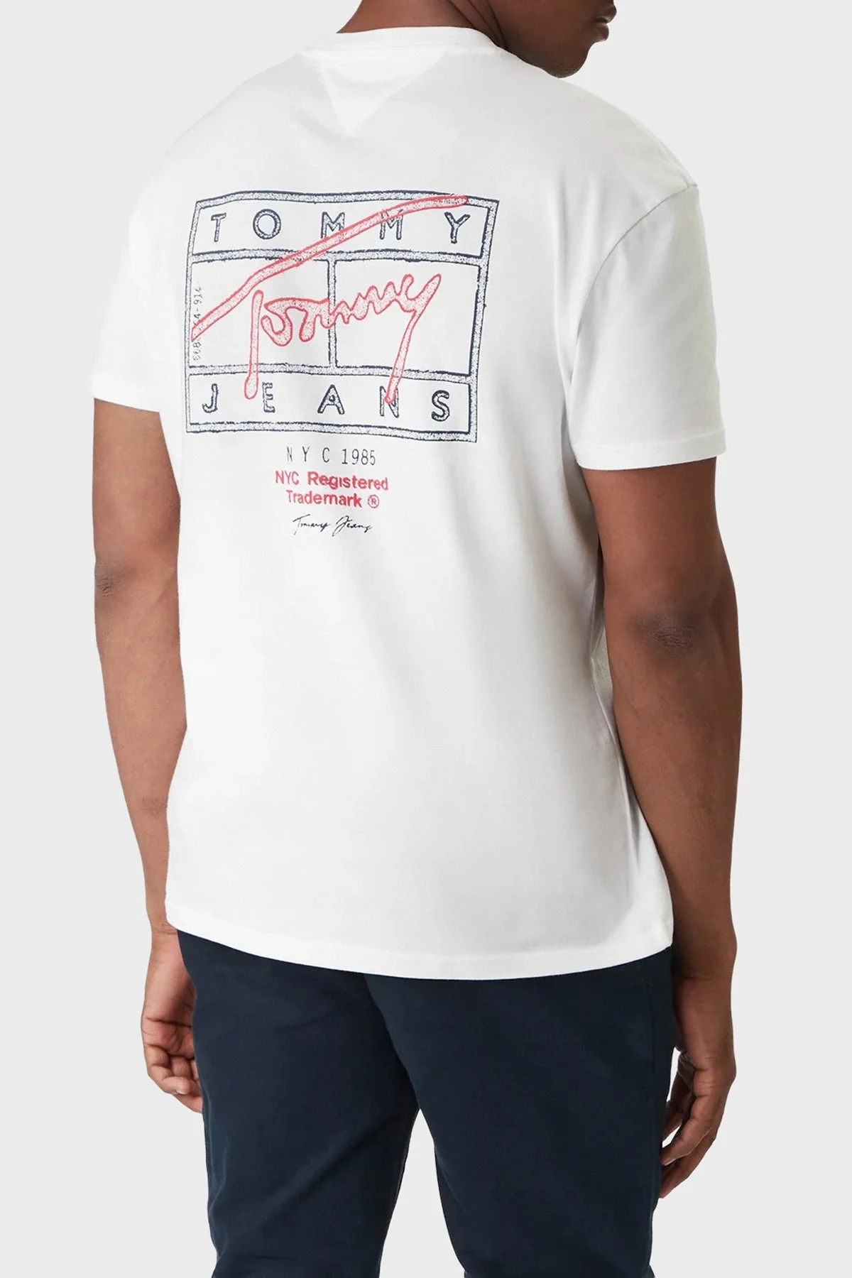 Tommy Jeans Pamuklu Regular Fit Bisiklet Yaka Erkek T Shirt DM0DM22319 YBL BEYAZ - 3