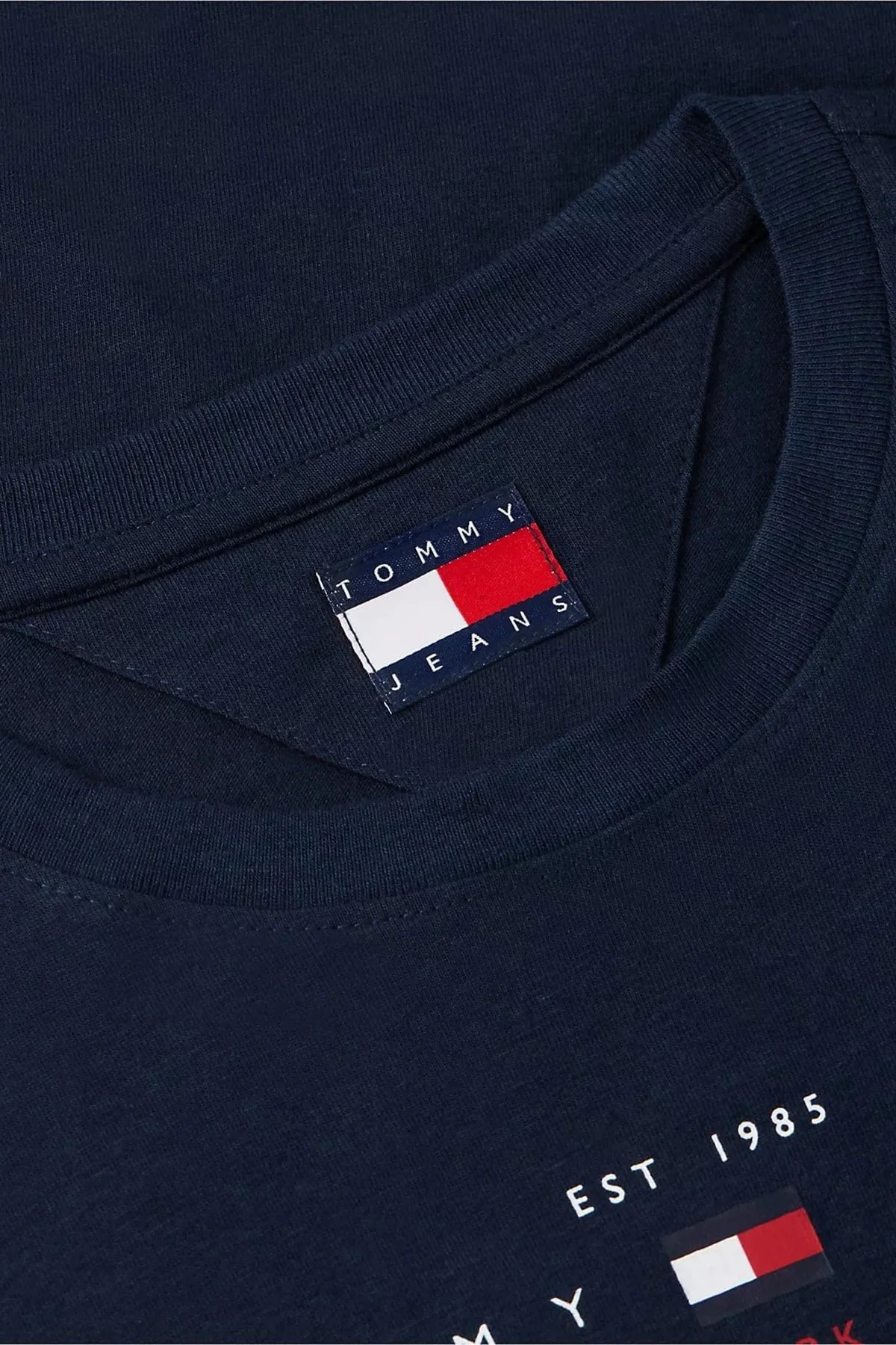 Tommy Jeans Pamuklu Regular Fit Bisiklet Yaka Kadın T Shirt DW0DW22789 C1G Lacivert - 4