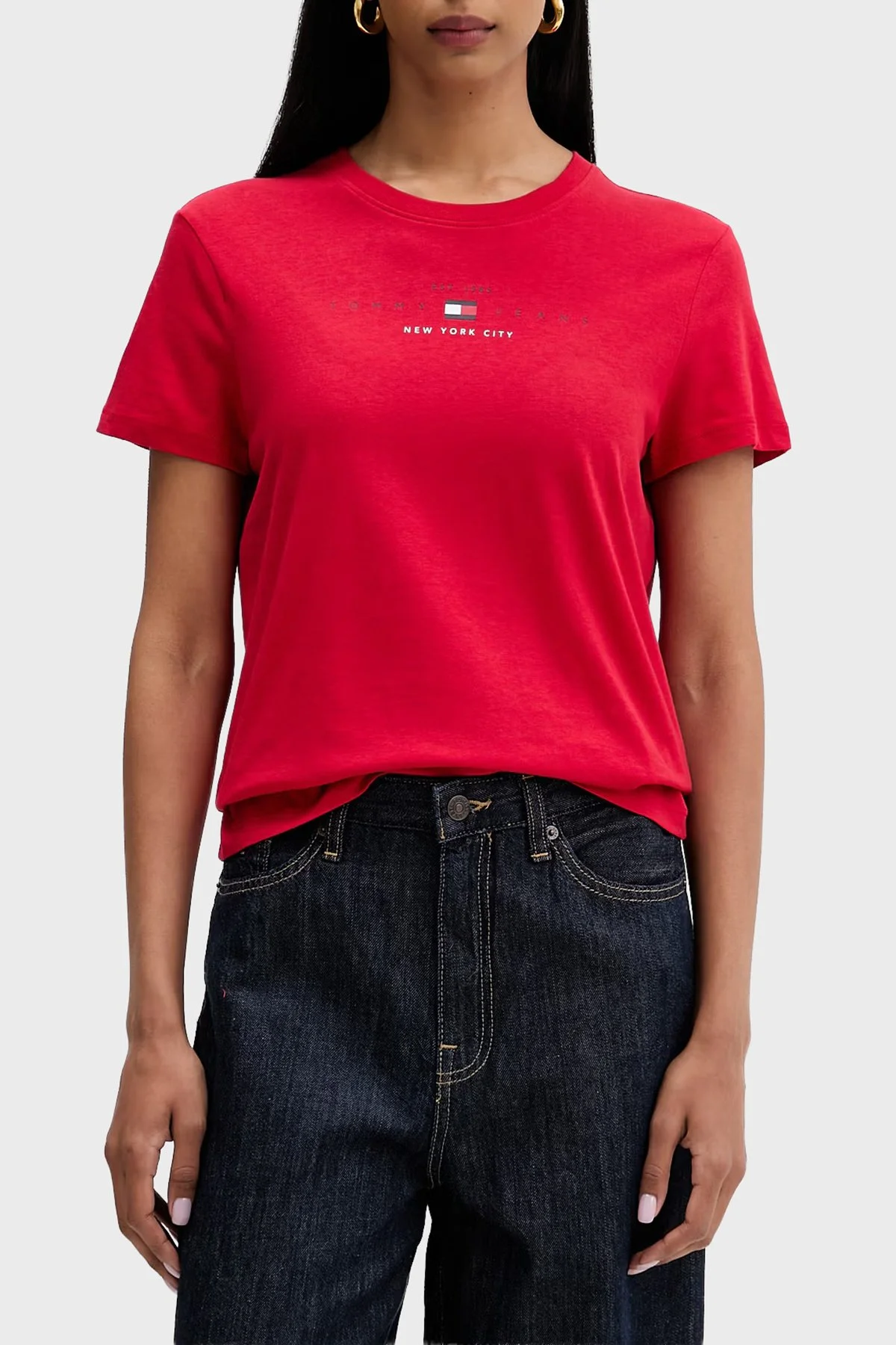 Tommy Jeans Pamuklu Regular Fit Bisiklet Yaka Kadın T Shirt DW0DW22789 XK9 Kırmızı - 1