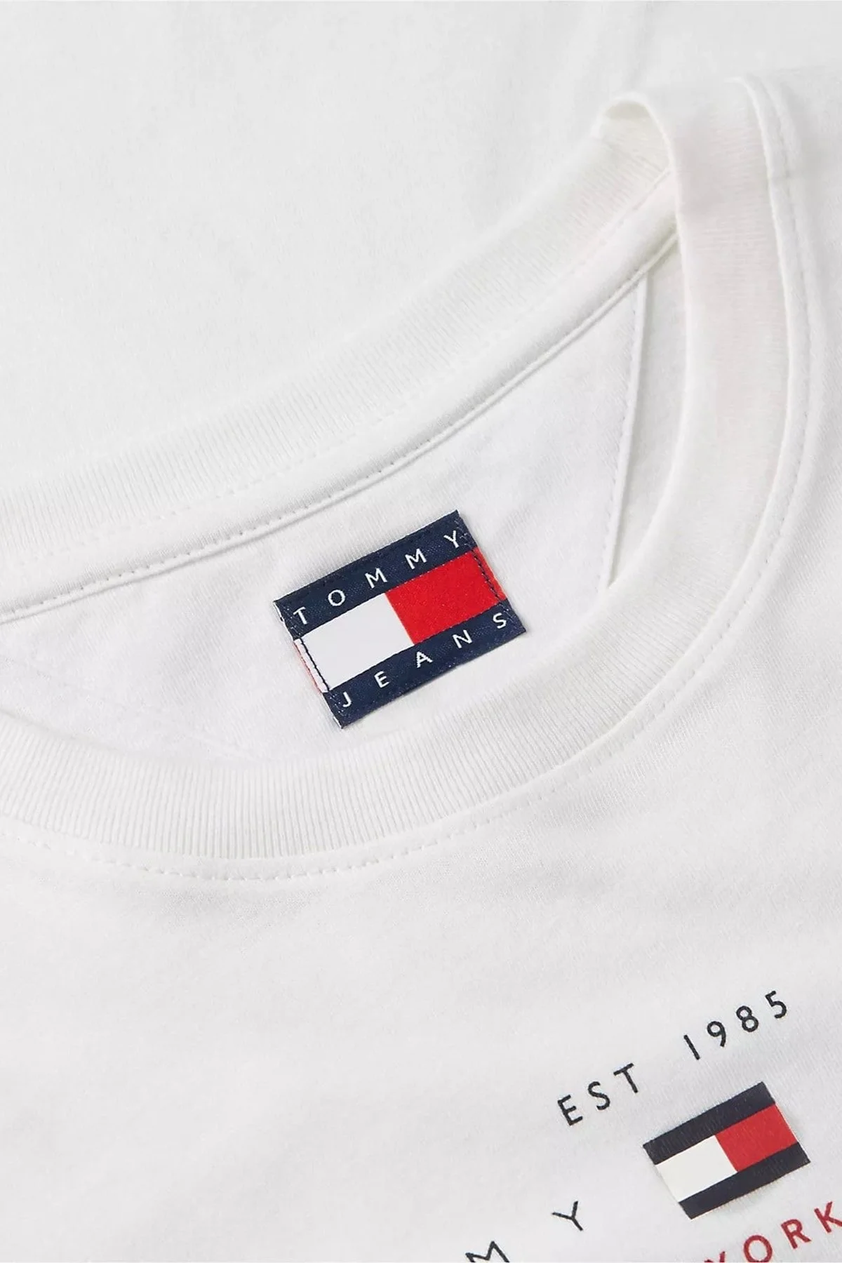 Tommy Jeans Pamuklu Regular Fit Bisiklet Yaka Kadın T Shirt DW0DW22789 YBL Beyaz - 5