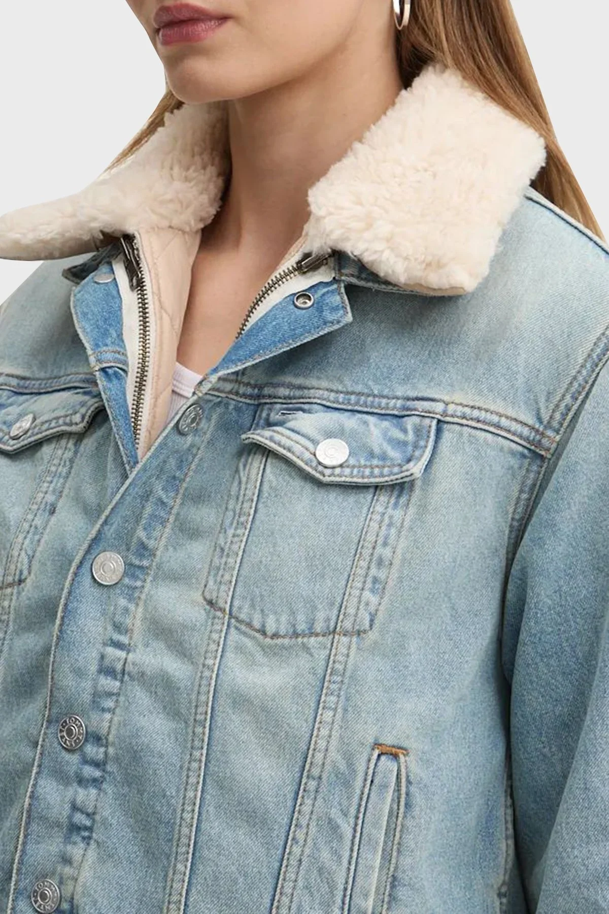 Tommy Jeans Pamuklu Regular Fit Çift Taraflı Bayan Kot Ceket DW0DW19631 1AB AÇIK MAVİ - 6
