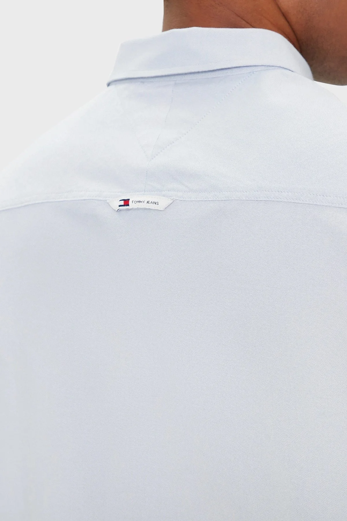 Tommy Jeans Pamuklu Regular Fit Erkek Gömlek DM0DM19134 C3S AÇIK MAVİ - 5