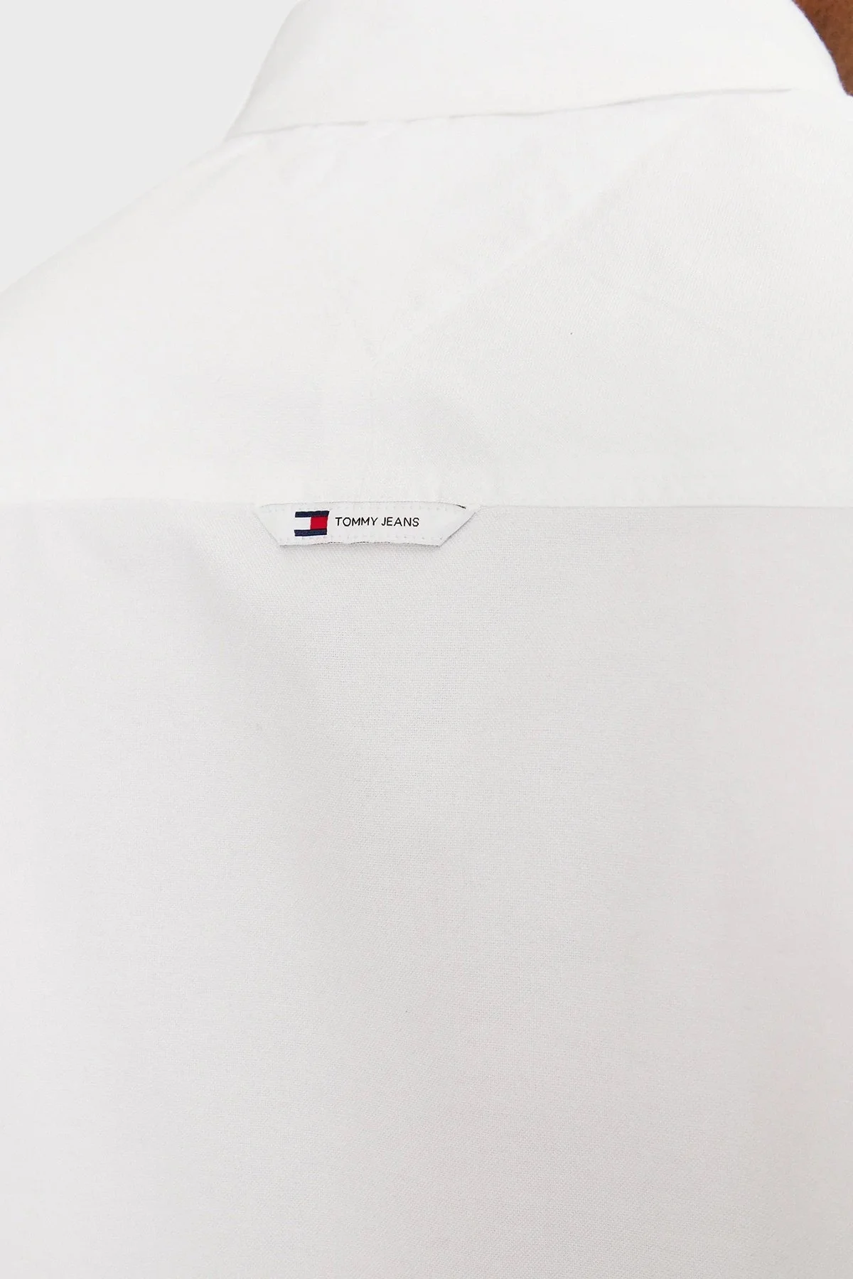 Tommy Jeans Pamuklu Regular Fit Erkek Gömlek DM0DM19134 YBR BEYAZ - 5
