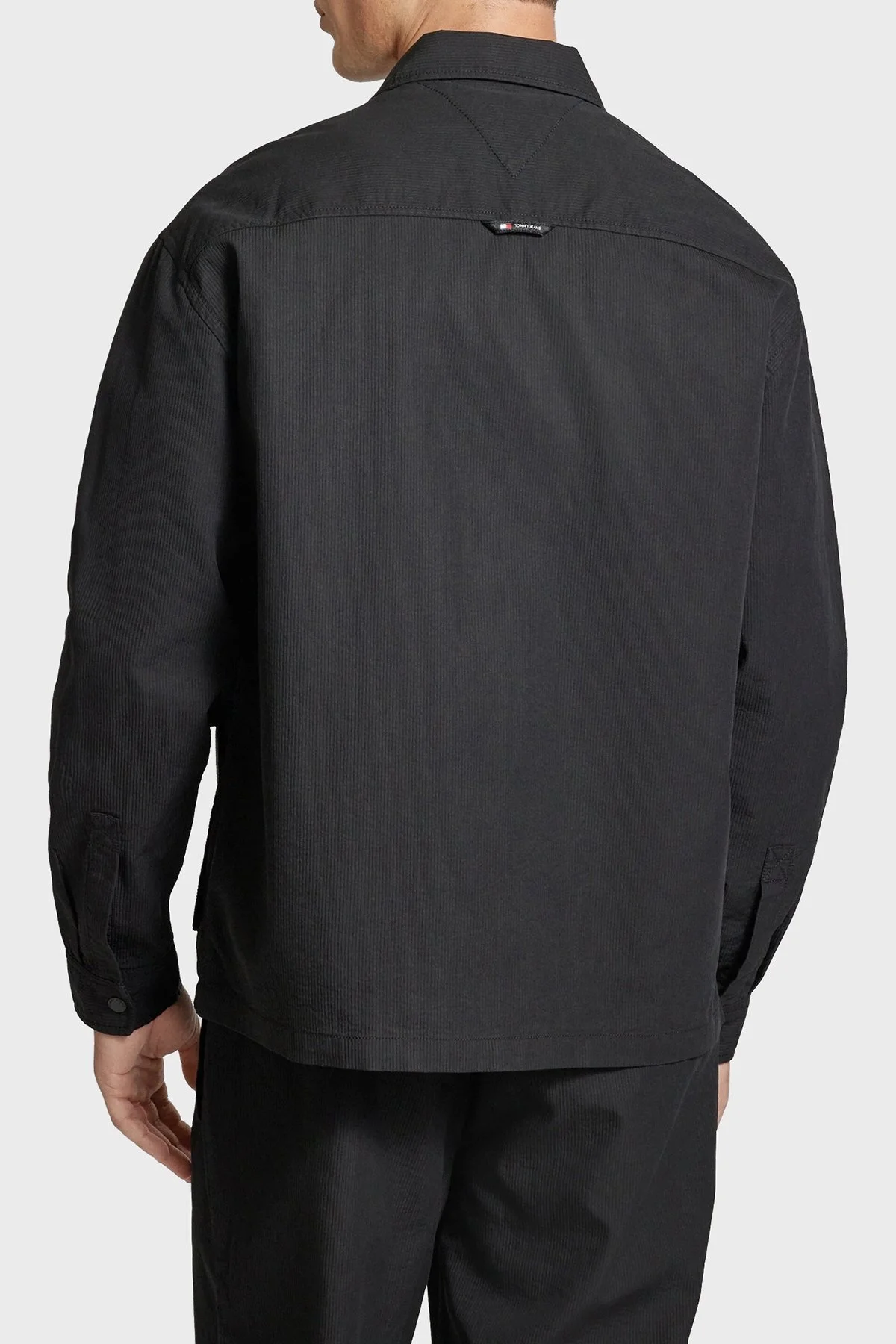 Tommy Jeans Pamuklu Regular Fit Erkek Gömlek DM0DM19514 BDS SİYAH - 2