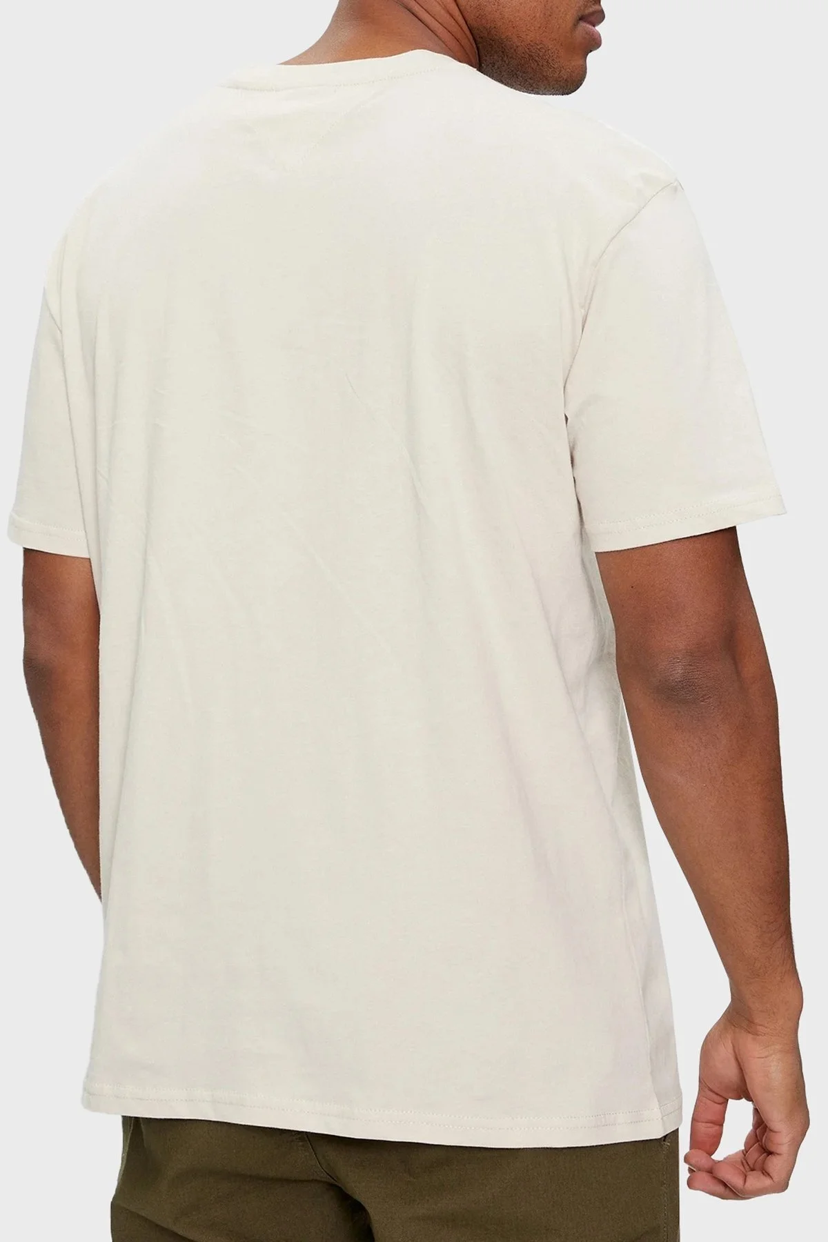 Tommy Jeans Pamuklu Regular Fit Erkek T Shirt DM0DM17993 ACG BEJ - 3