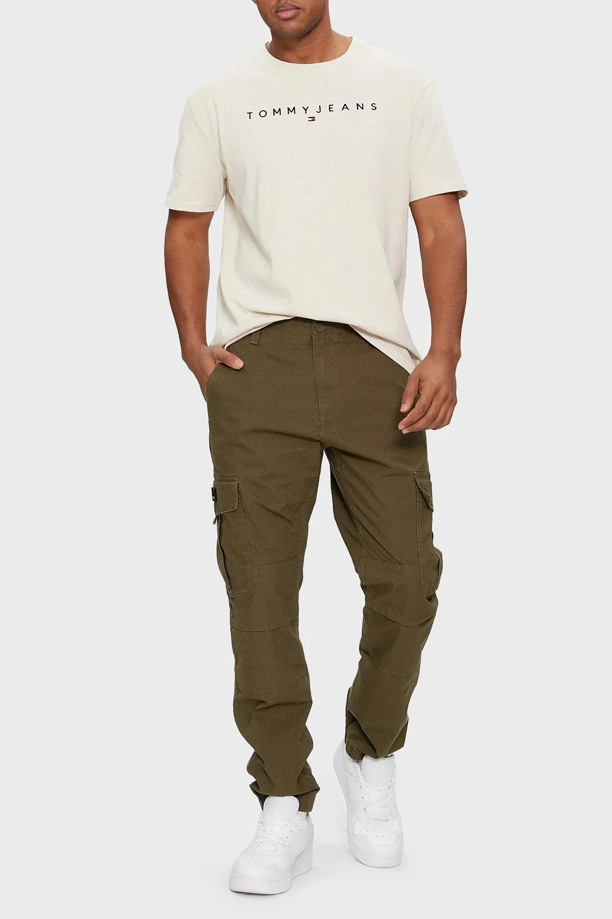 Tommy Jeans Pamuklu Regular Fit Erkek T Shirt DM0DM17993 ACG BEJ - 7