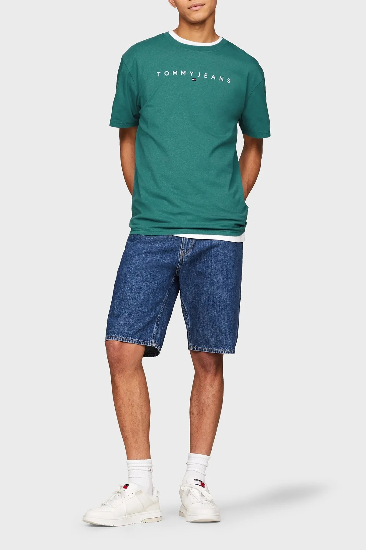 Tommy Jeans Pamuklu Regular Fit Erkek T Shirt DM0DM17993 CT0 TURKUAZ - 2