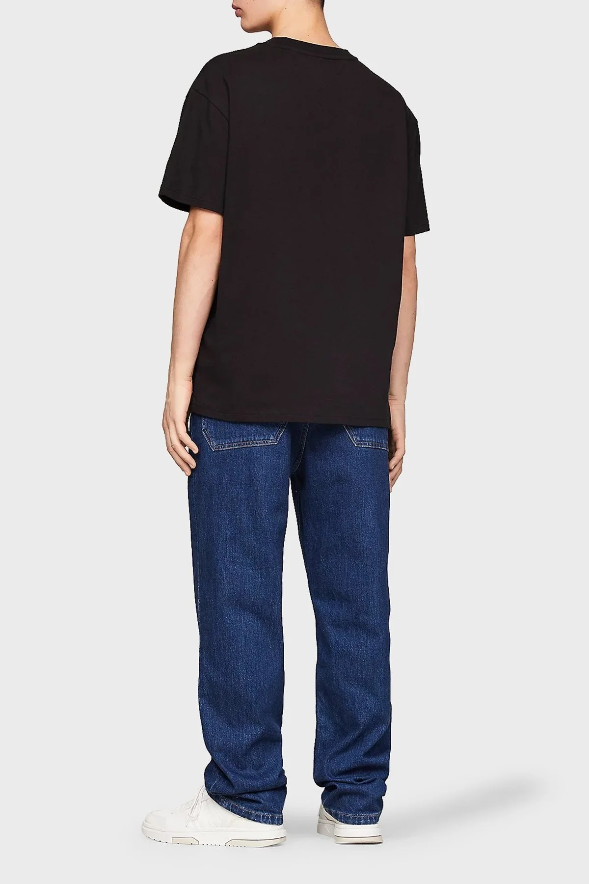 Tommy Jeans Pamuklu Regular Fit Erkek T Shirt DM0DM17994 BDS SİYAH - 4