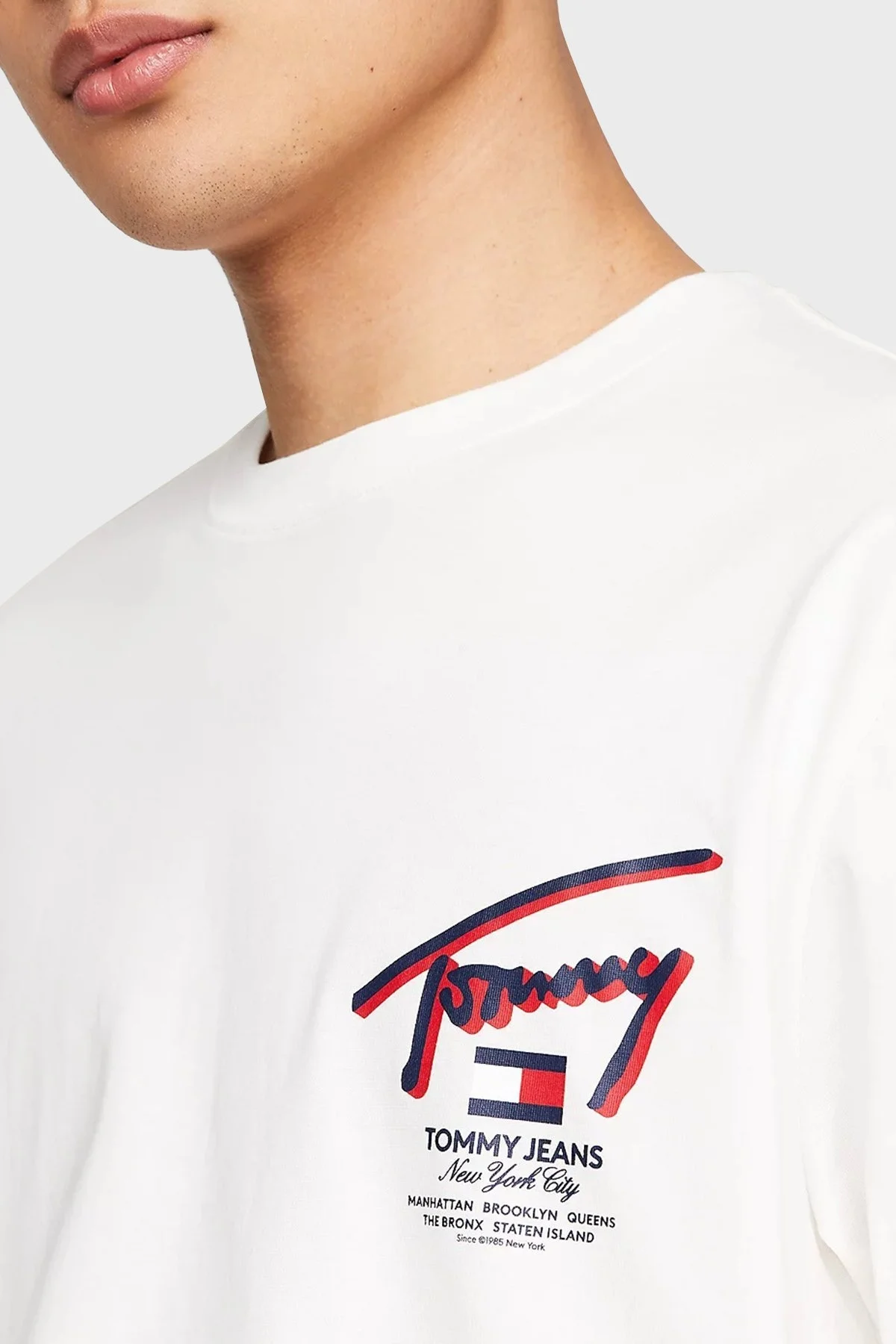 Tommy Jeans Pamuklu Regular Fit Erkek T Shirt DM0DM18574 YBH BEYAZ - 4