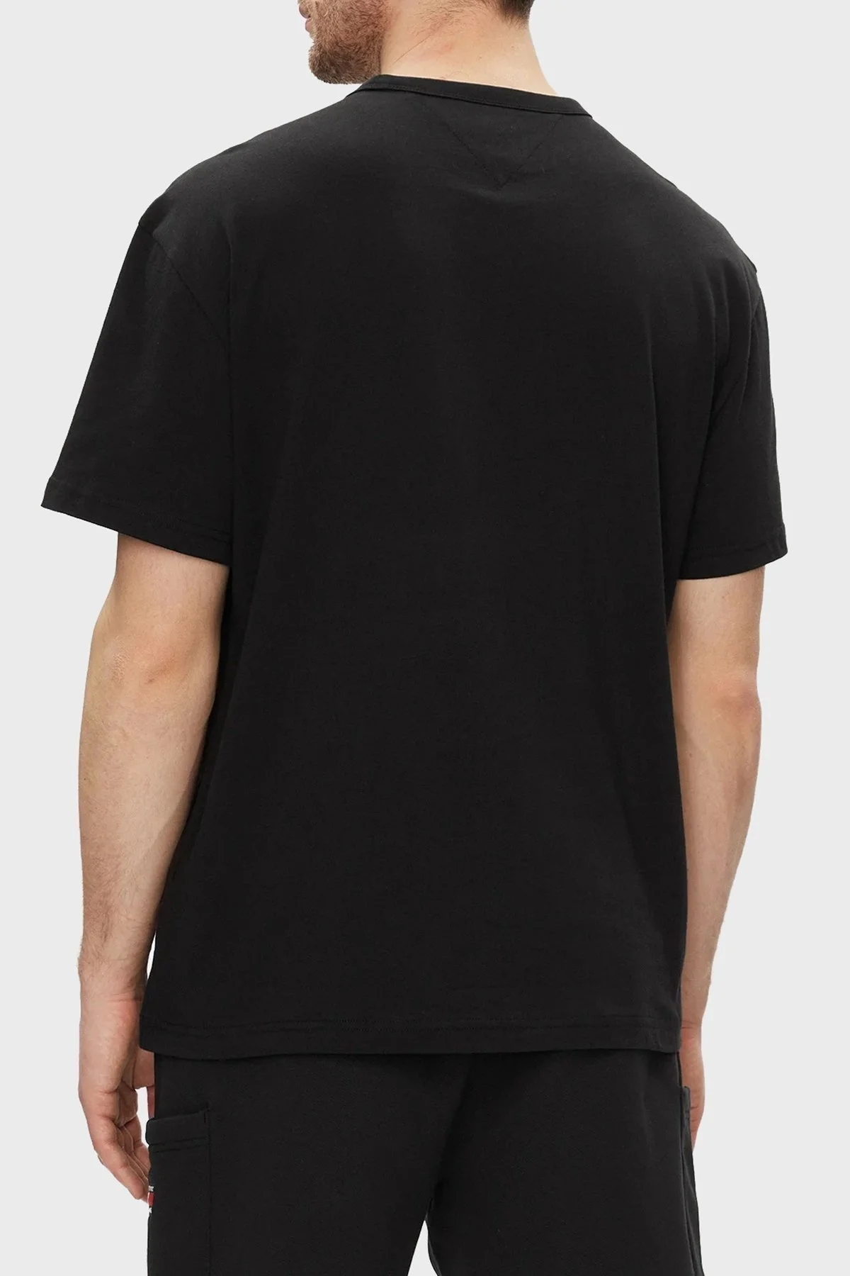 Tommy Jeans Pamuklu Regular Fit Erkek T Shirt DM0DM18872 BDS SİYAH - 3
