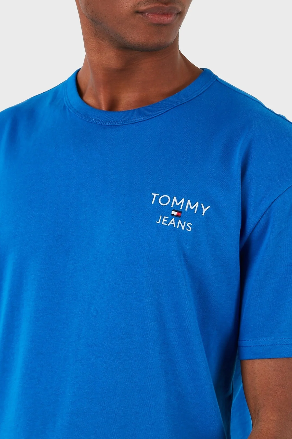 Tommy Jeans Pamuklu Regular Fit Erkek T Shirt DM0DM18872 C6P KOYU MAVİ - 4