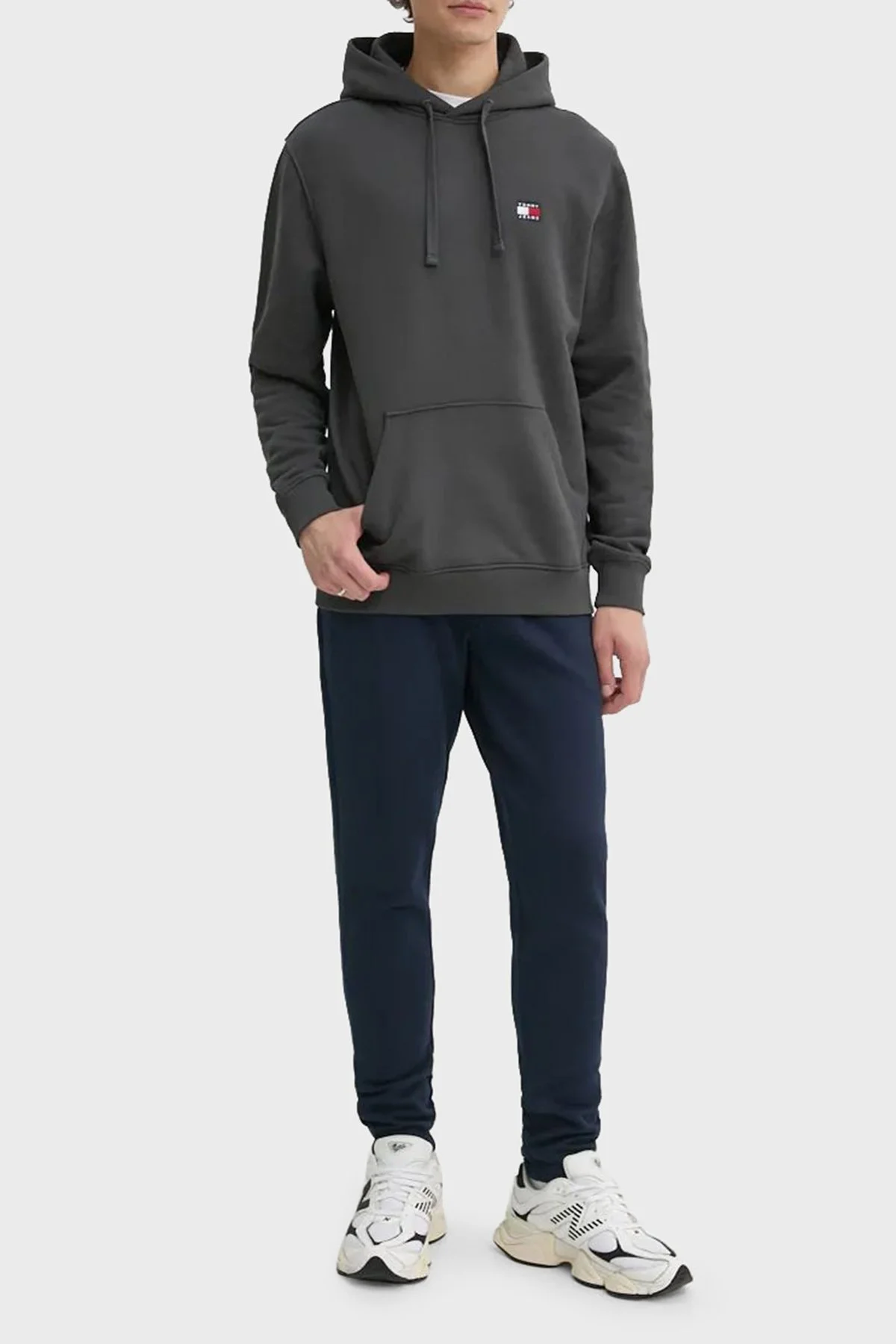 Tommy Jeans Pamuklu Regular Fit Kapüşonlu Yaka Kanguru Cepli Erkek Sweat DM0DM17988 PUB KOYU GRİ - 6