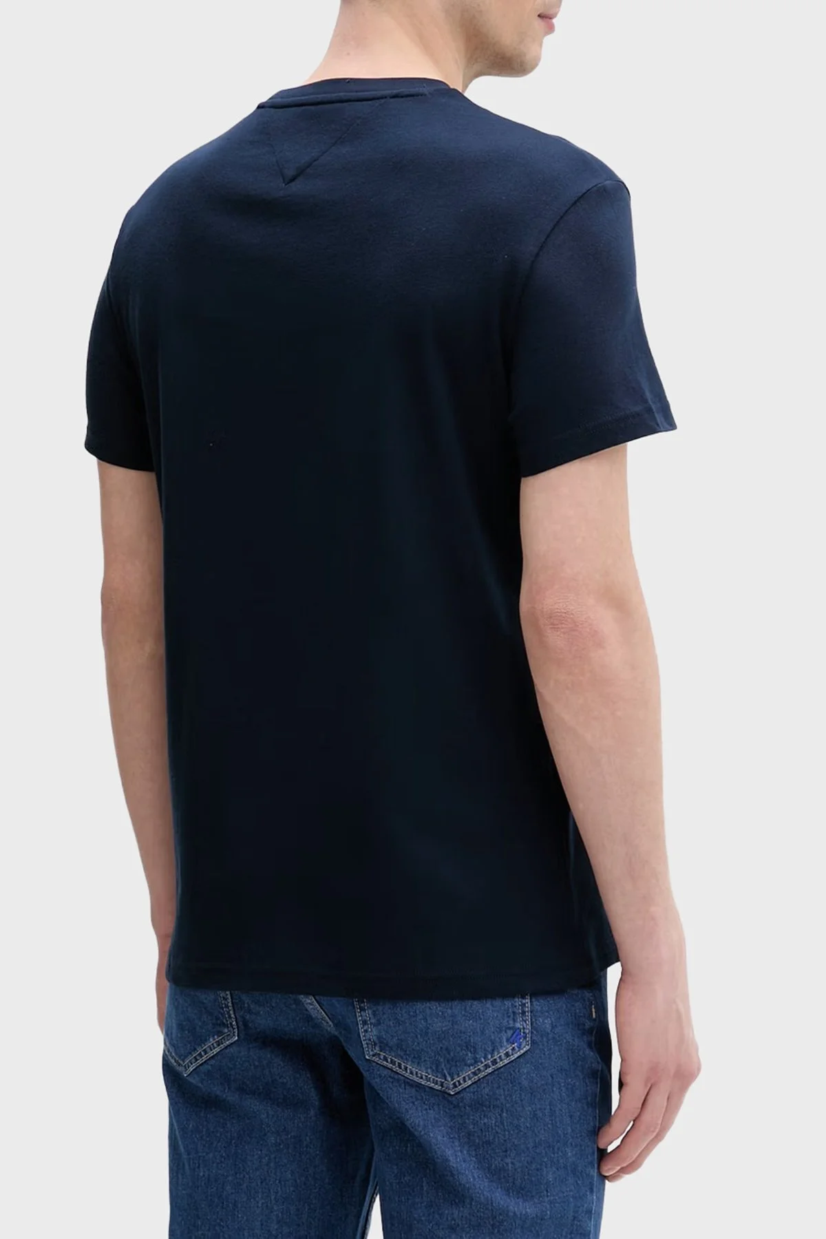 Tommy Jeans Pamuklu Regular Fit Logolu Bisiklet Yaka Erkek T Shirt DM0DM22539 C1G LACİVERT - 2