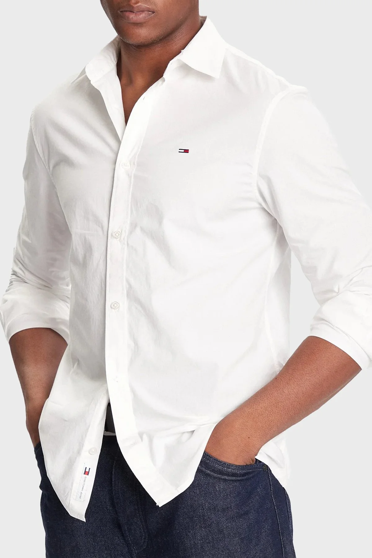Tommy Jeans Pamuklu Regular Fit Logolu Klasik Yaka Uzun Kollu Erkek Gömlek DM0DM22026 YBL BEYAZ - 1