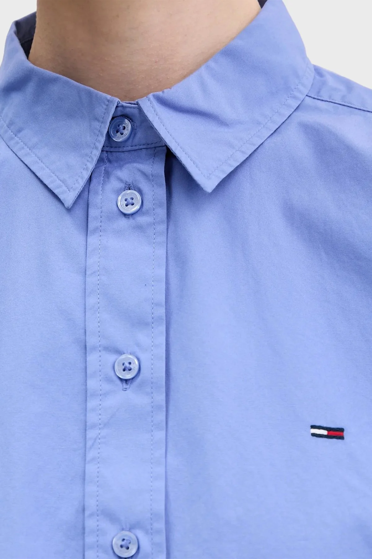Tommy Jeans Pamuklu Regular Fit Logolu Uzun Kollu Kadın Gömlek DW0DW22078 C58 AÇIK MAVİ - 5