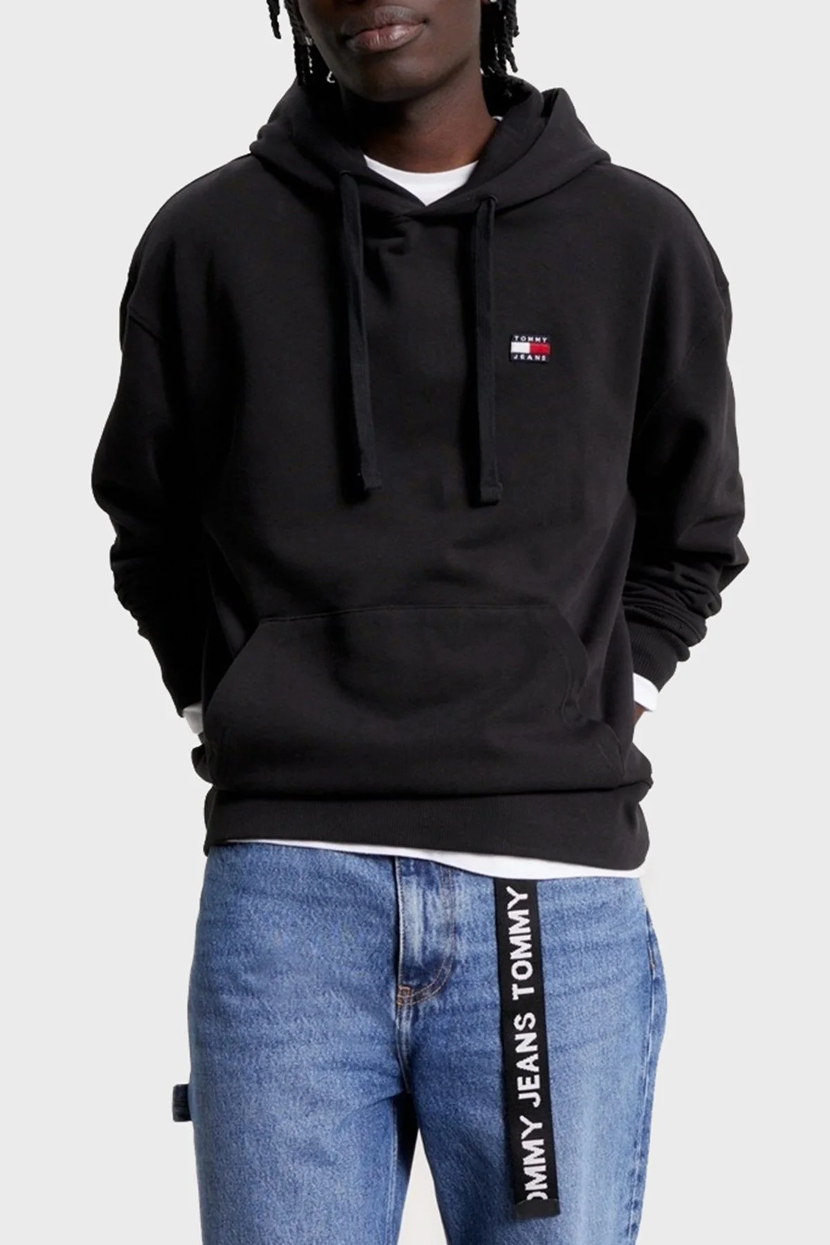 Tommy Jeans Pamuklu Relaxed Fit Kanguru Cepli Kapüşonlu Erkek Sweat DM0DM16369 BDS SİYAH - 1
