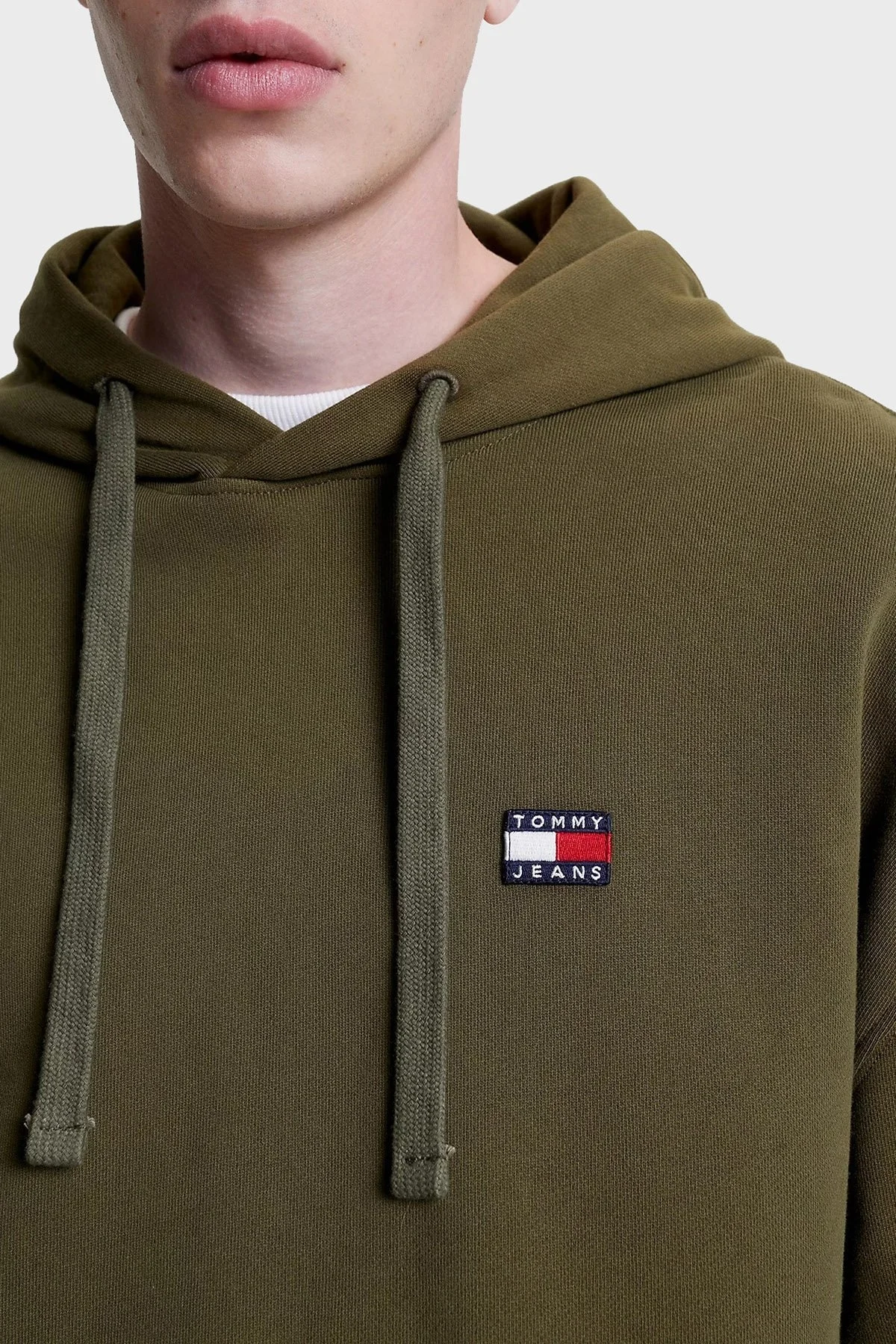 Tommy Jeans Pamuklu Relaxed Fit Kanguru Cepli Kapüşonlu Erkek Sweat DM0DM16369 MR1 YEŞİL - 6