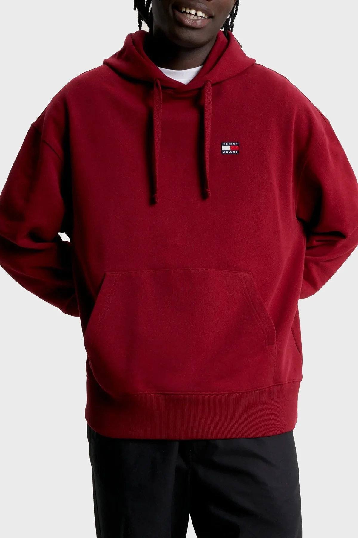 Tommy Jeans Pamuklu Relaxed Fit Kanguru Cepli Kapüşonlu Erkek Sweat DM0DM16369 XJS BORDO - 1
