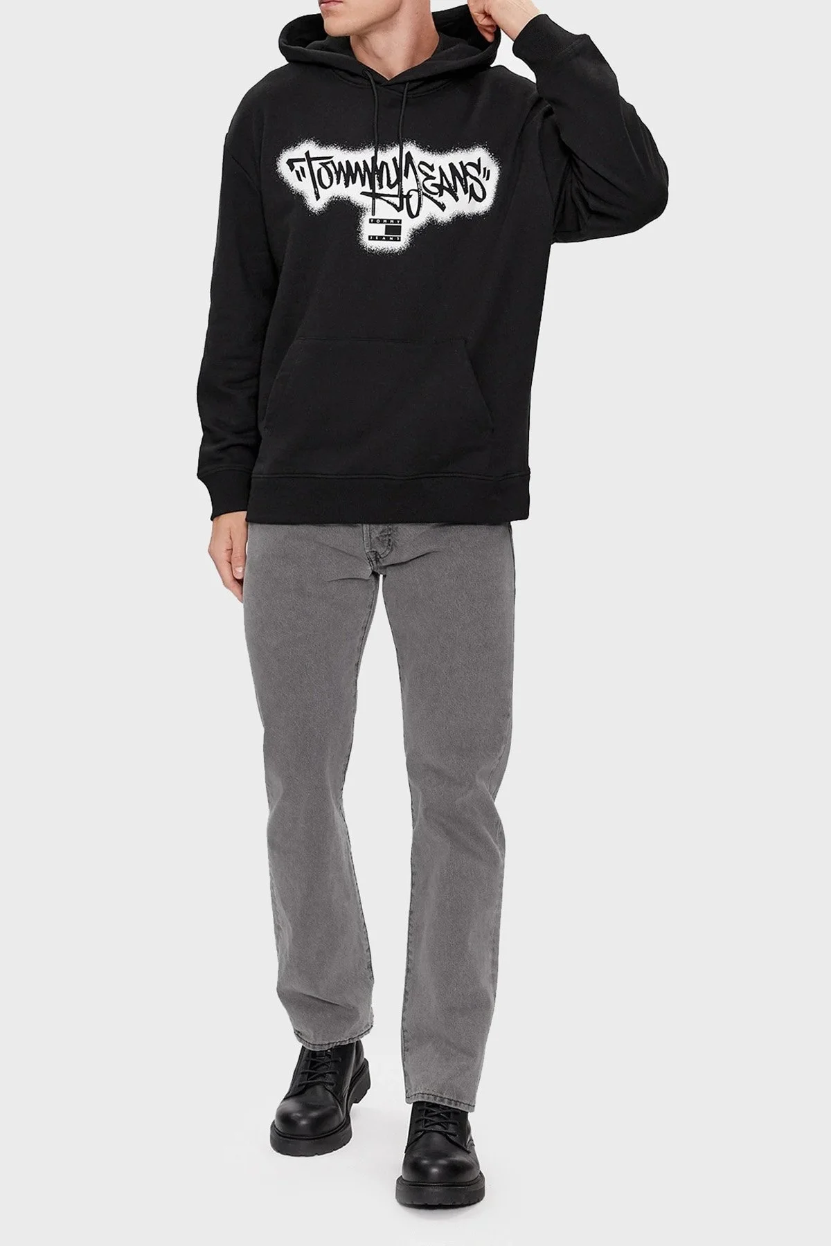 Tommy Jeans Pamuklu Relaxed Fit Kapüşonlu Erkek Sweat DM0DM18419 BDS SİYAH - 18