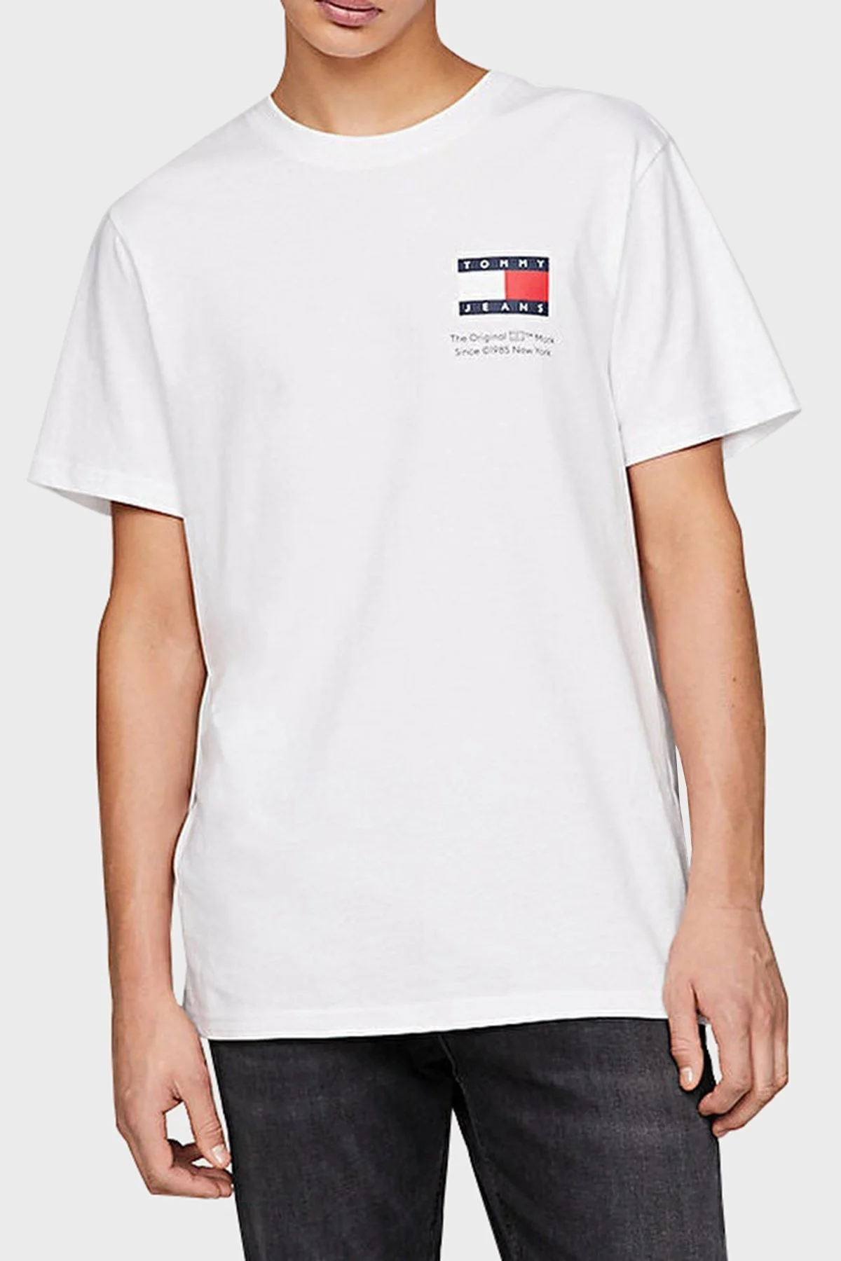 Tommy Jeans Pamuklu Slim Fit Bisiklet Yaka Erkek T Shirt DM0DM18263 YBR BEYAZ - 1