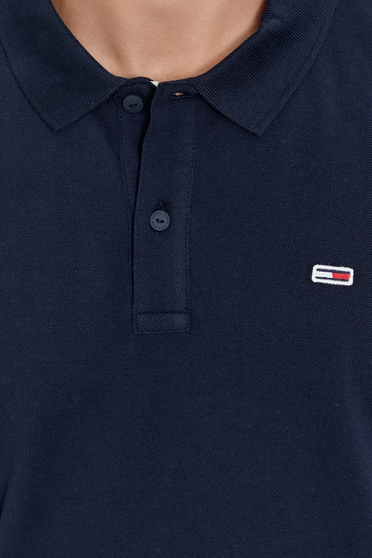 Tommy Jeans Pamuklu Slim Fit Erkek Polo Yaka T Shirt DM0DM18312 C1G LACİVERT - 4