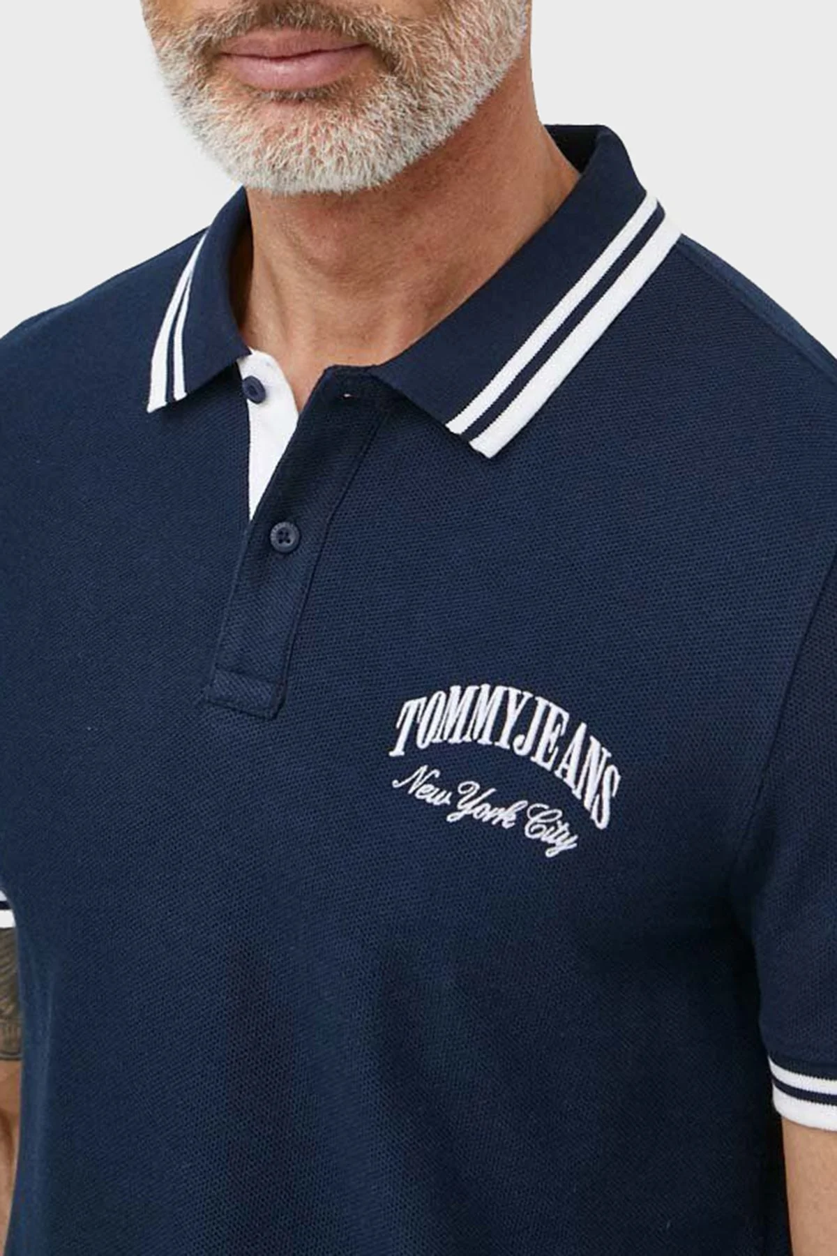 Tommy Jeans Pamuklu Slim Fit Erkek Polo Yaka T Shirt DM0DM18922 C1G LACİVERT - 3