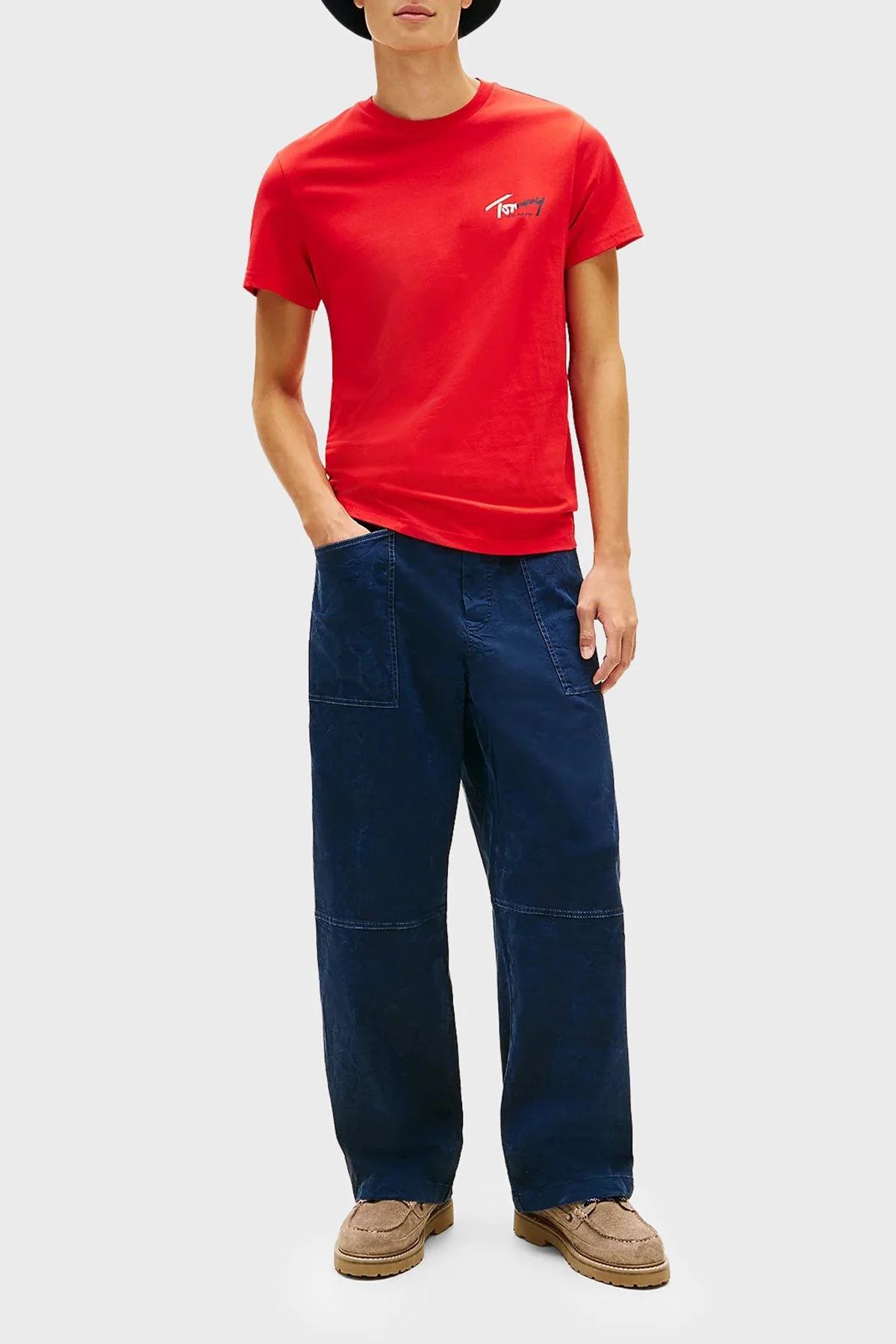 Tommy Jeans Pamuklu Slim Fit Logolu Bisiklet Yaka Erkek T Shirt DM0DM22538 XL8 KIRMIZI - 2