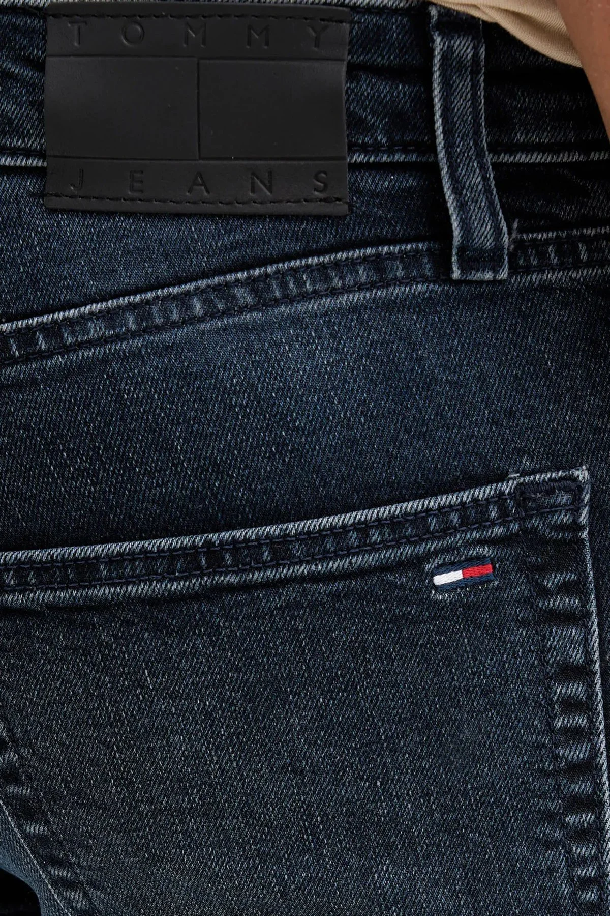 Tommy Jeans Pamuklu Slim Fit Nomal Bel Jeans Erkek Kot Pantolon DM0DM22587 1BK MAVİ - 4