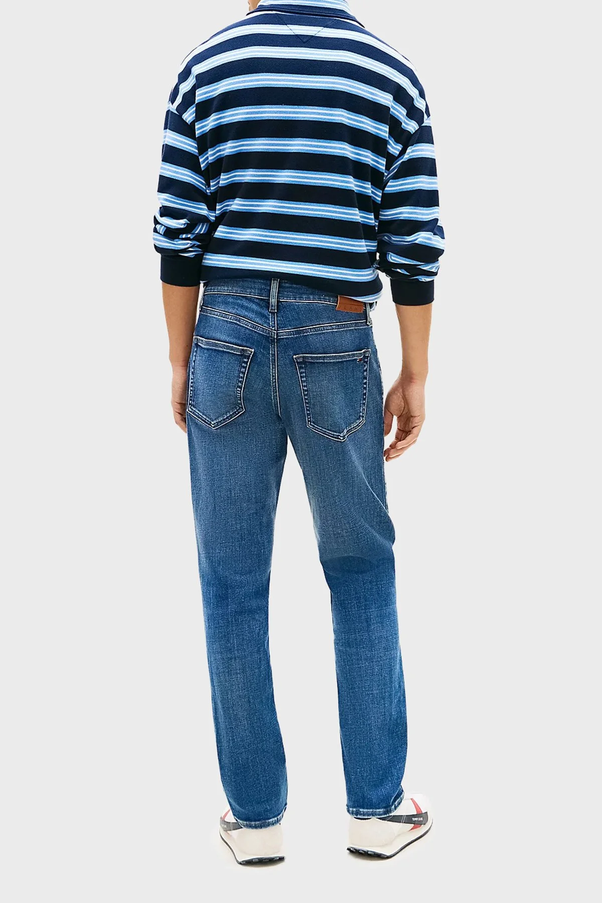 Tommy Jeans Pamuklu Slim Fit Normal Bel Dar Paça Jeans Erkek Kot Pantolon DM0DM22960 1A5 MAVİ - 3