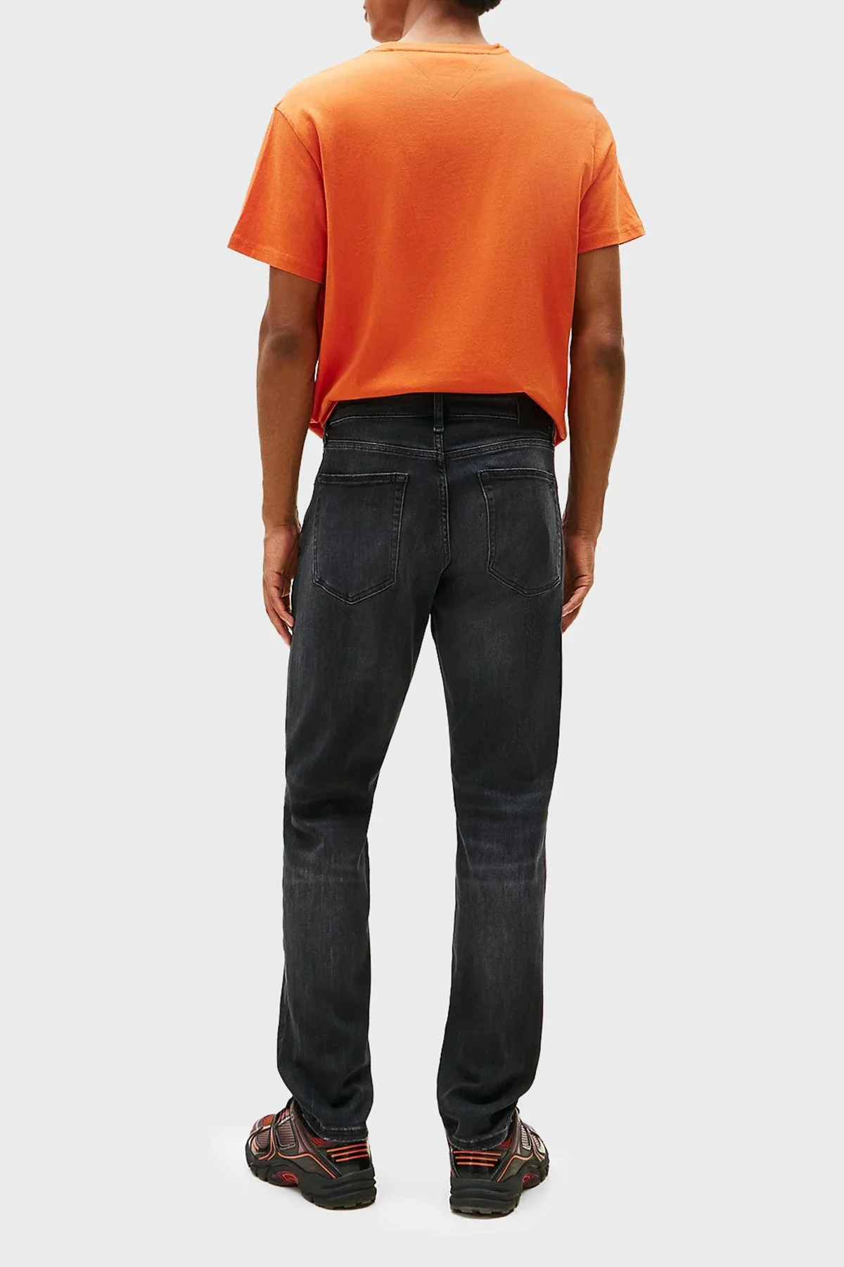 Tommy Jeans Pamuklu Slim Fit Normal Bel Daralan Paça Jeans Erkek Kot Pantolon DM0DM22455 1BZ MAVİ - 4