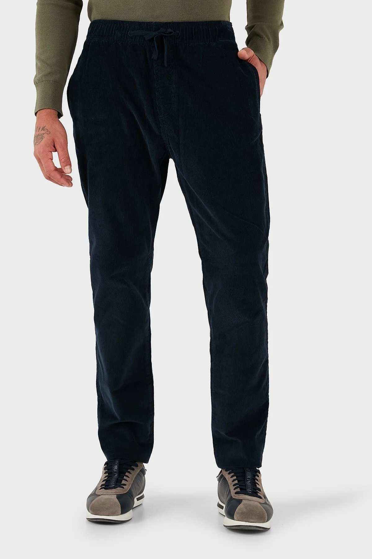 Tommy Jeans Pamuklu Slim Fit Normal Bel Düz Paça Kadife Erkek Pantolon DM0DM21997 C1G LACİVERT - 1