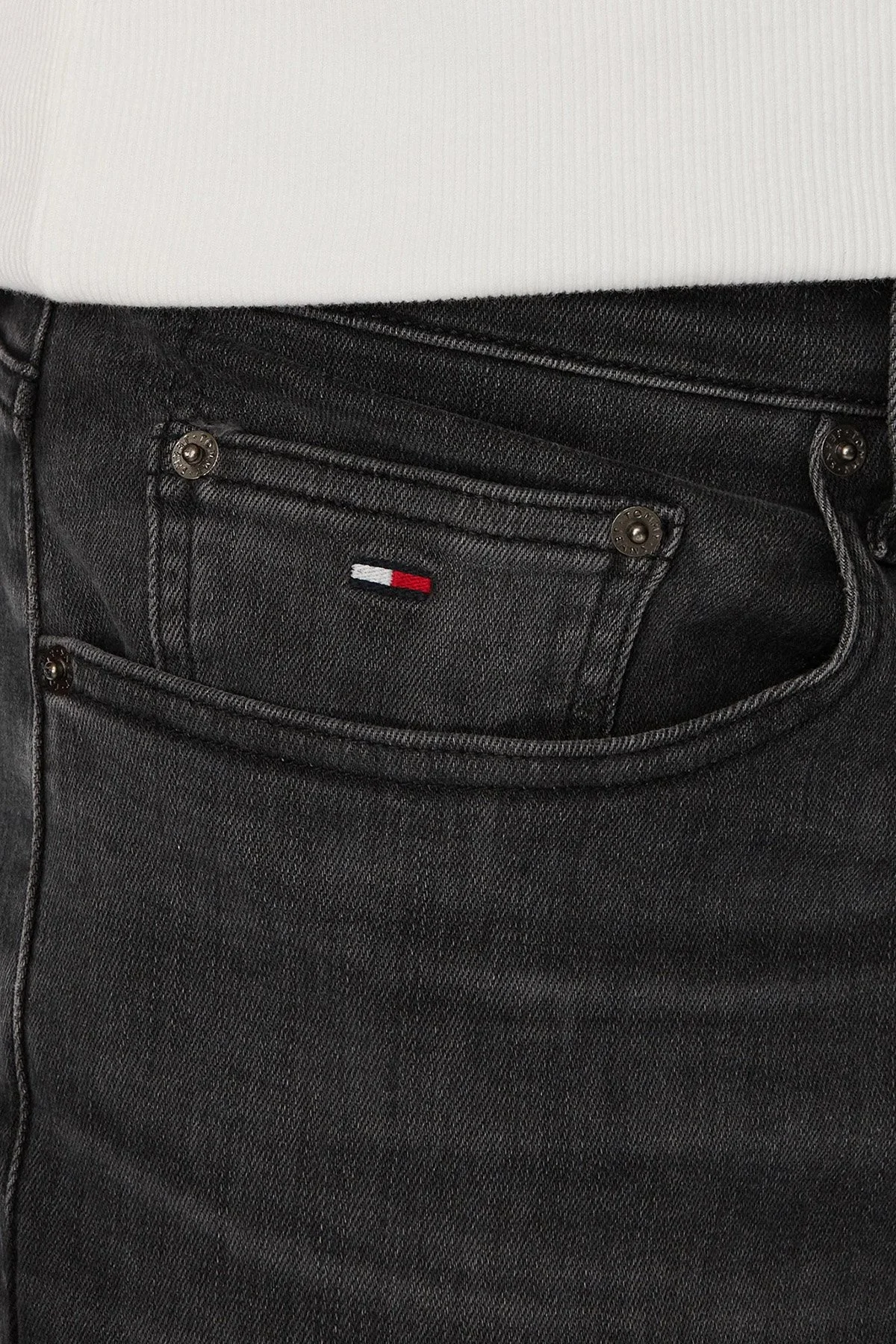 Tommy Jeans Pamuklu Slim Fit Normal Bel Jeans Erkek Kot Pantolon DM0DM23449 1BZ Siyah - 4