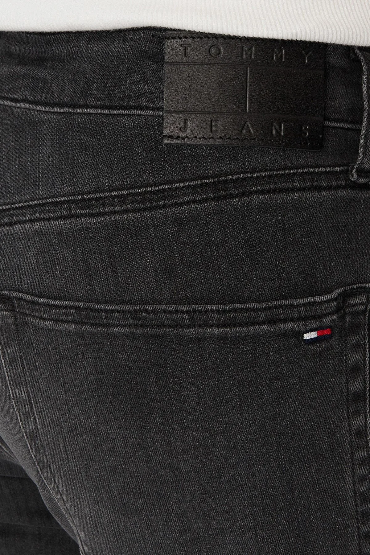 Tommy Jeans Pamuklu Slim Fit Normal Bel Jeans Erkek Kot Pantolon DM0DM23449 1BZ Siyah - 5