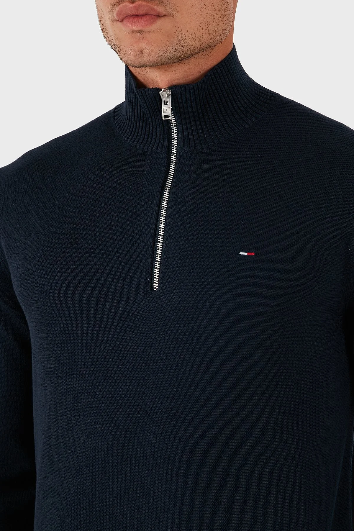 Tommy Jeans Pamuklu Slim Fit Yarım Fermuarlı Dik Yaka Erkek Kazak DM0DM21654 C1G LACİVERT - 7