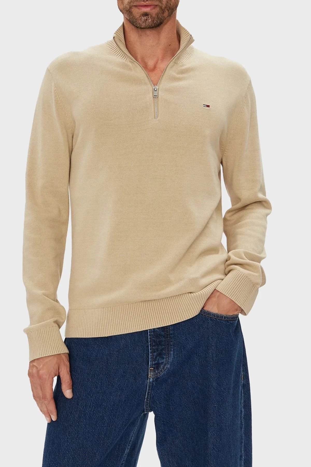 Tommy Jeans Pamuklu Slim Fit Yarım Fermuarlı Dik Yaka Erkek Kazak DM0DM21654 RBV BEJ - 1