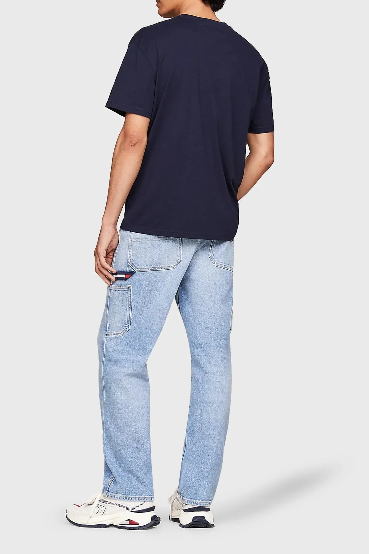 Tommy Jeans Regular Fit Bisiklet Yaka Erkek T Shirt DM0DM18524 C1G LACİVERT - 3