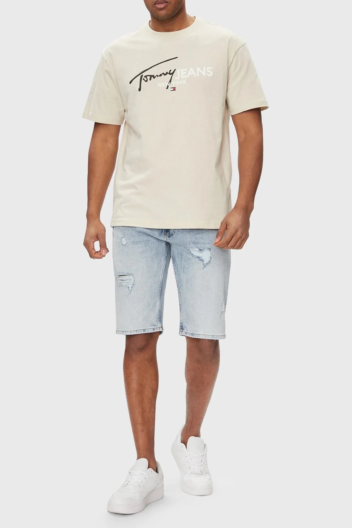 Tommy Jeans Regular Fit Bisiklet Yaka Erkek T Shirt DM0DM18572 ACG BEJ - 2