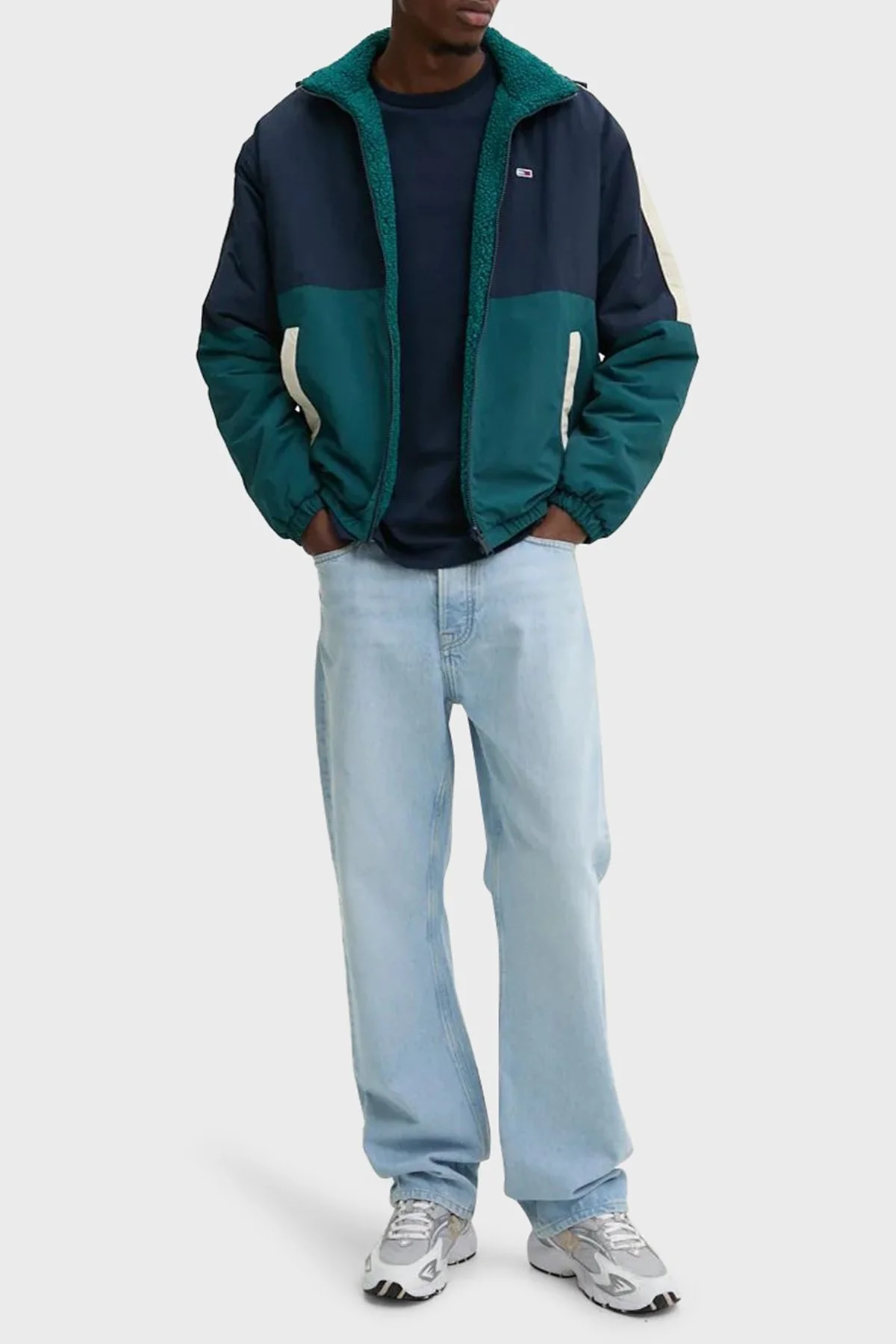 Tommy Jeans Regular Fit Çift Taraflı Teddy Polarlı Erkek Ceket DM0DM20462 CWG KOYU YEŞİL - 4