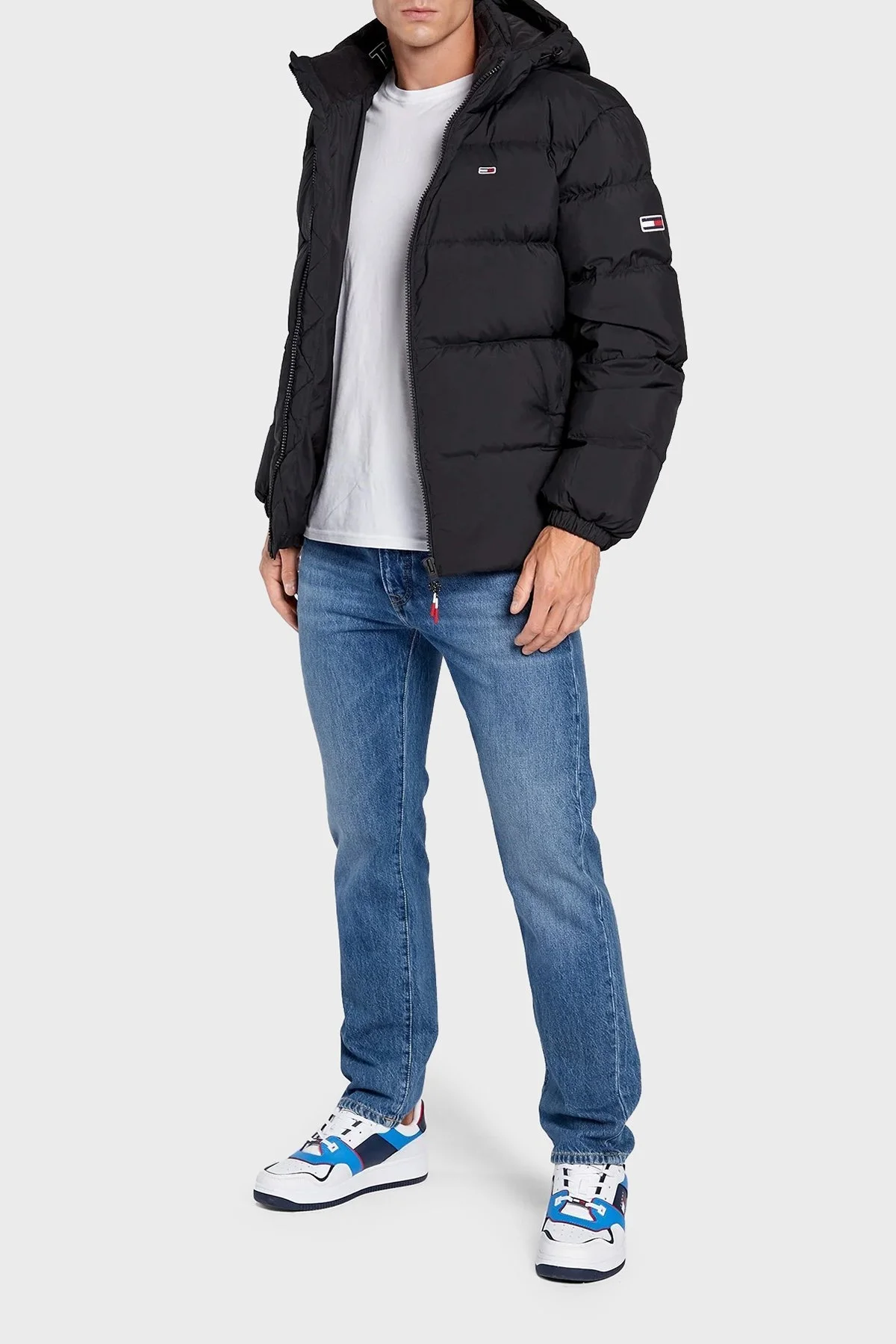 Tommy Jeans Regular Fit Çıkarılabilir Kapüşonlu Ördek Tüyü Dolgulu Şişme Erkek Mont DM0DM15447 BDS SİYAH - 2