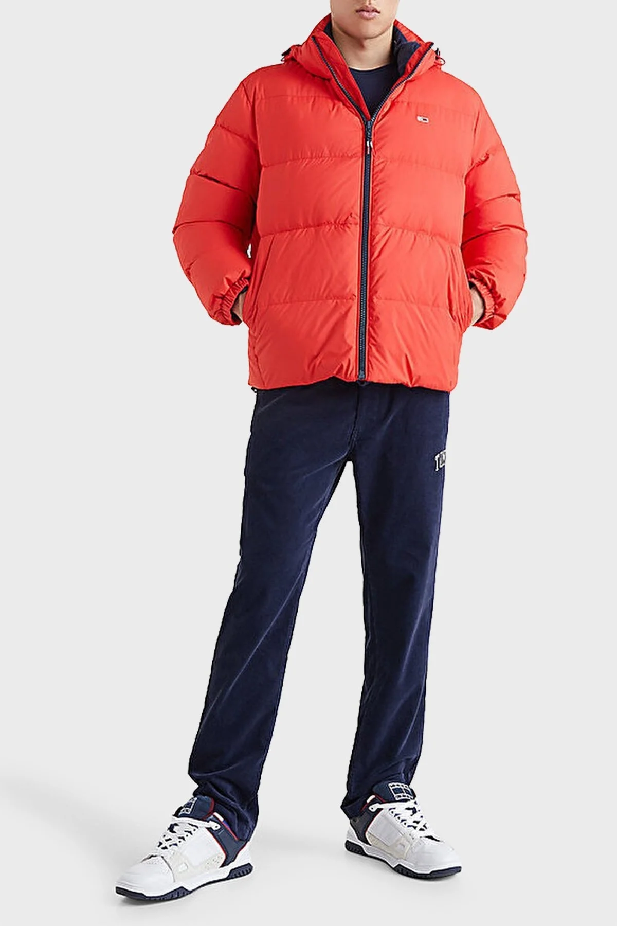 Tommy Jeans Regular Fit Çıkarılabilir Kapüşonlu Şişme Erkek Mont DM0DM15447 XNL KIRMIZI - 2